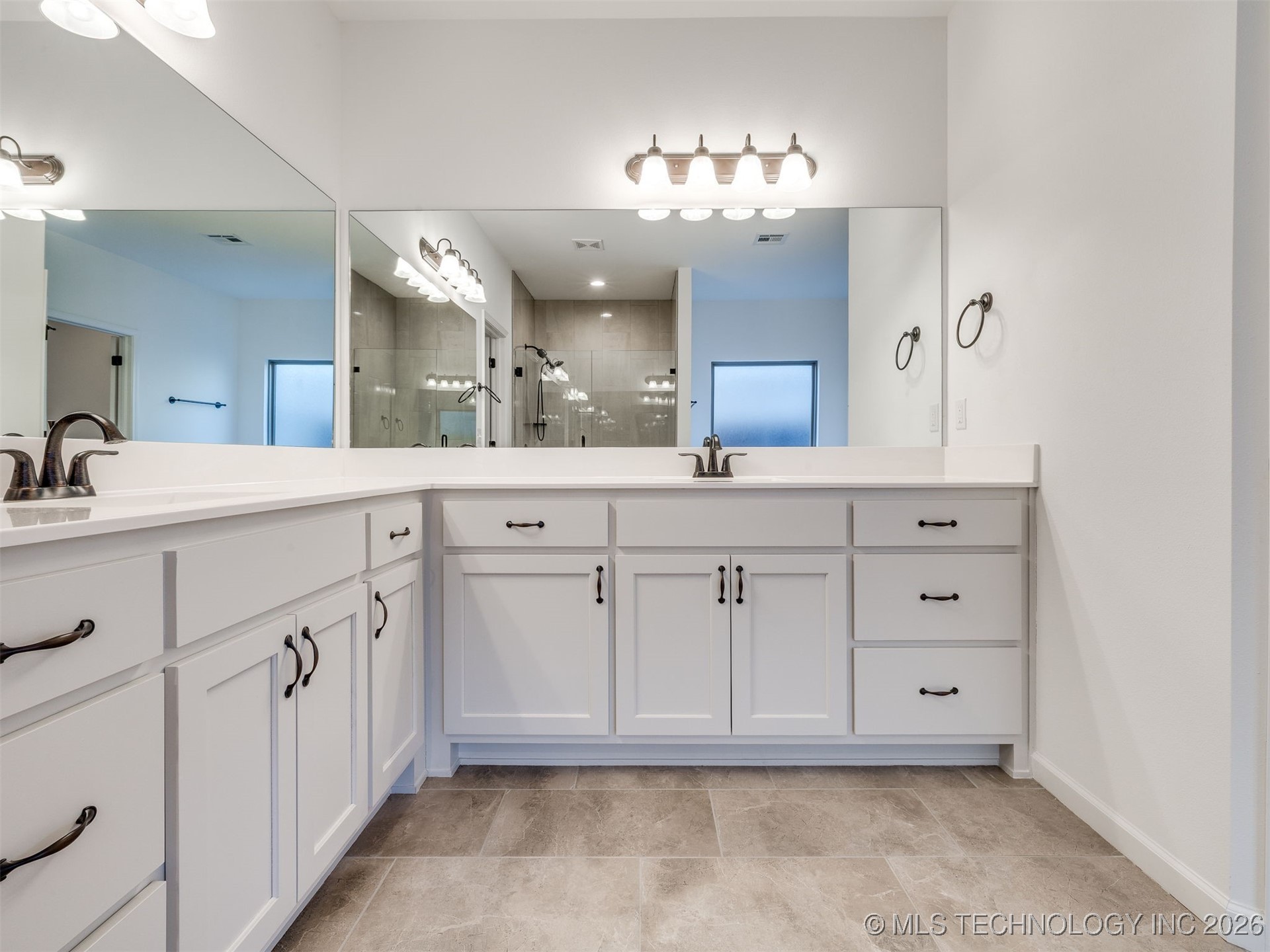 703 E 126th Street S Property Photo 49