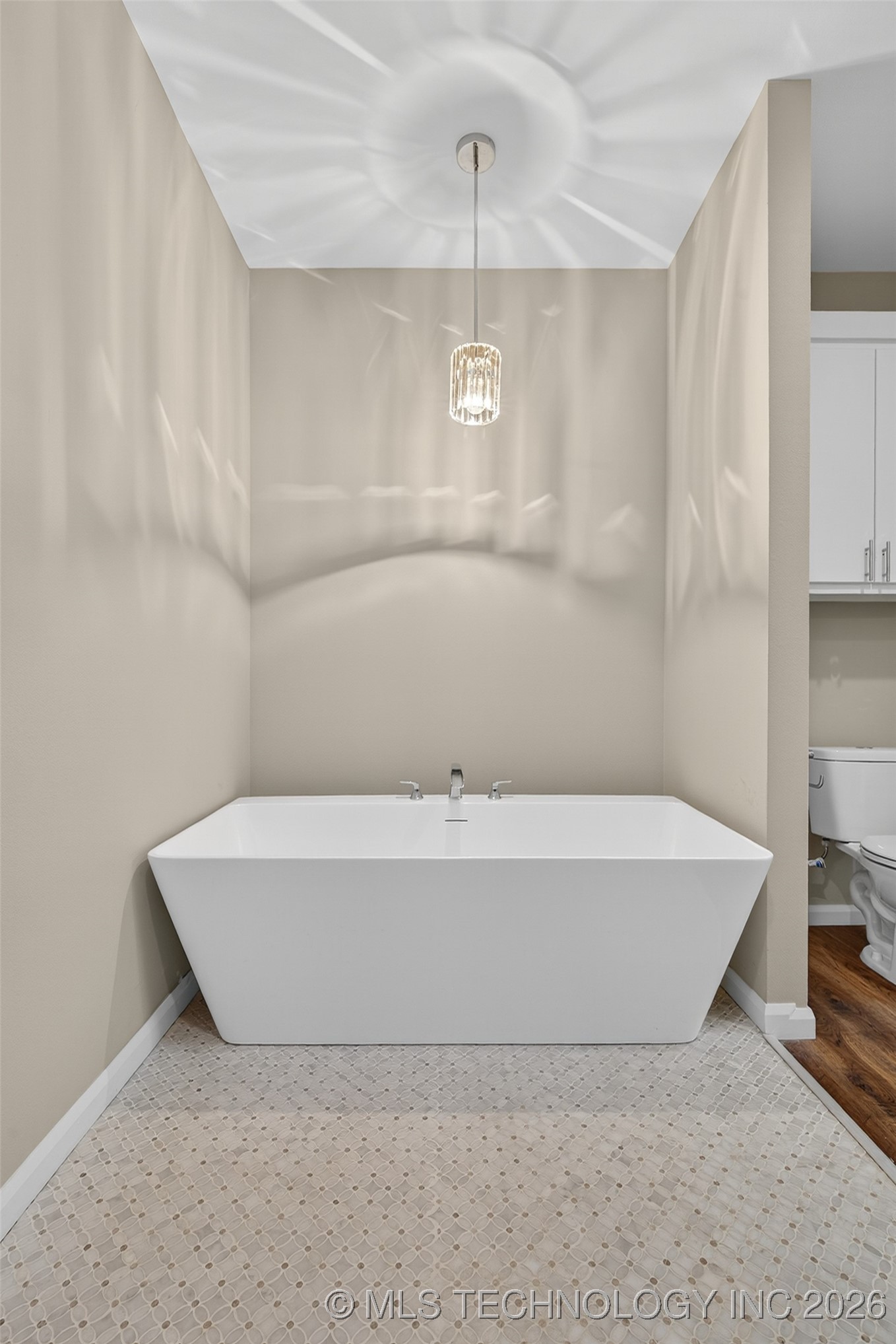 728 E Tecumseh Street North Property Photo 20