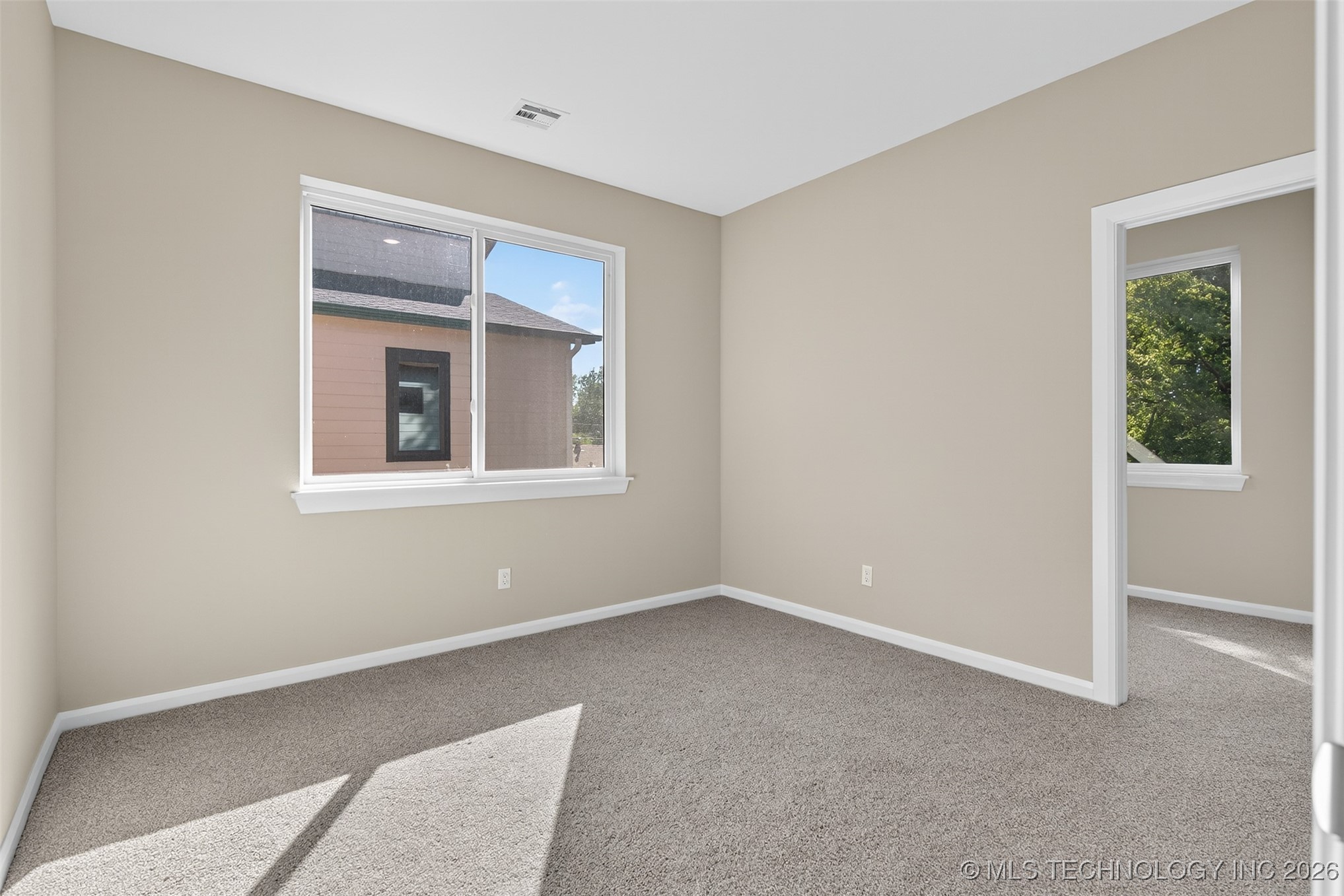 728 E Tecumseh Street North Property Photo 27