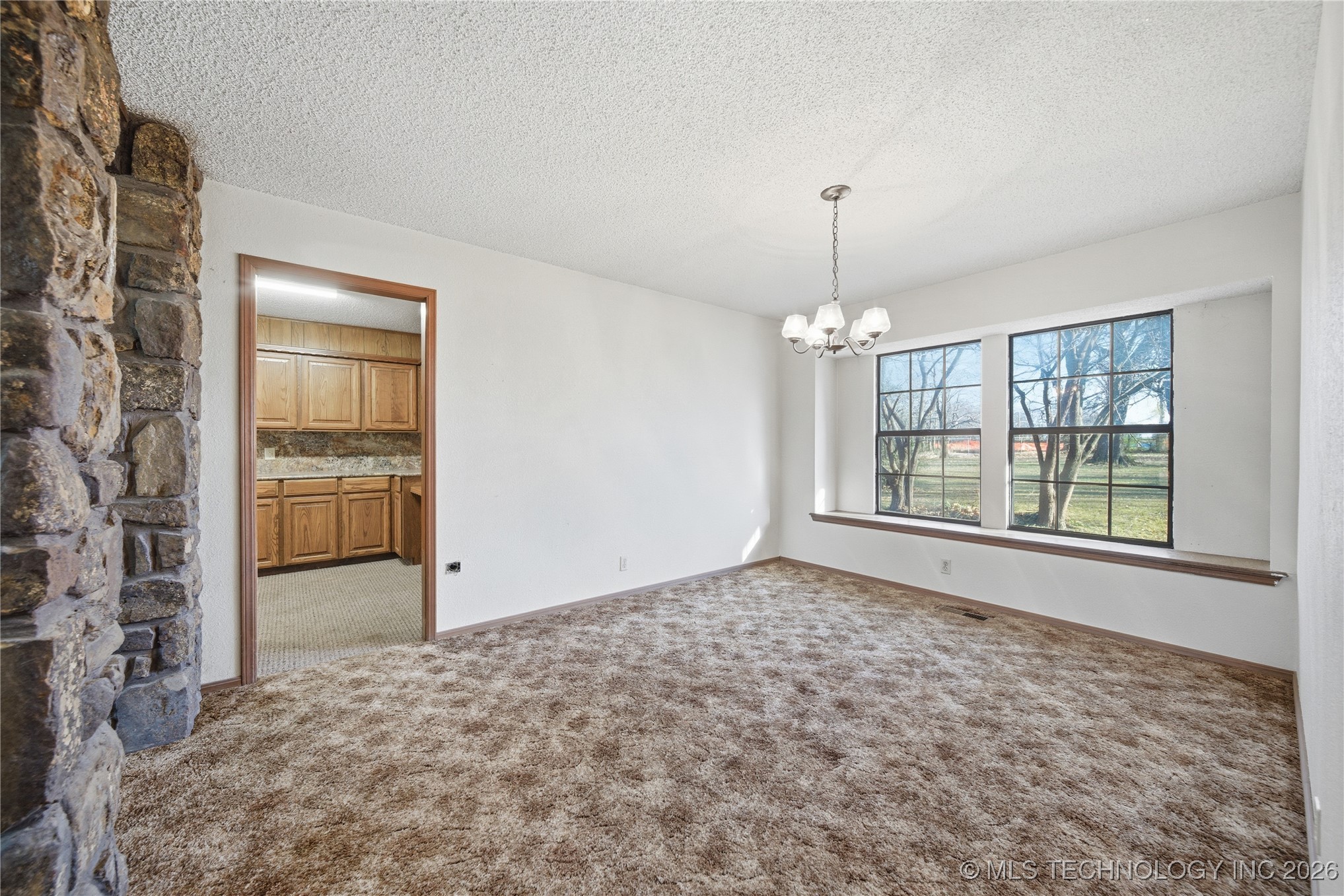 1032 S Cimarron Street Property Photo 12