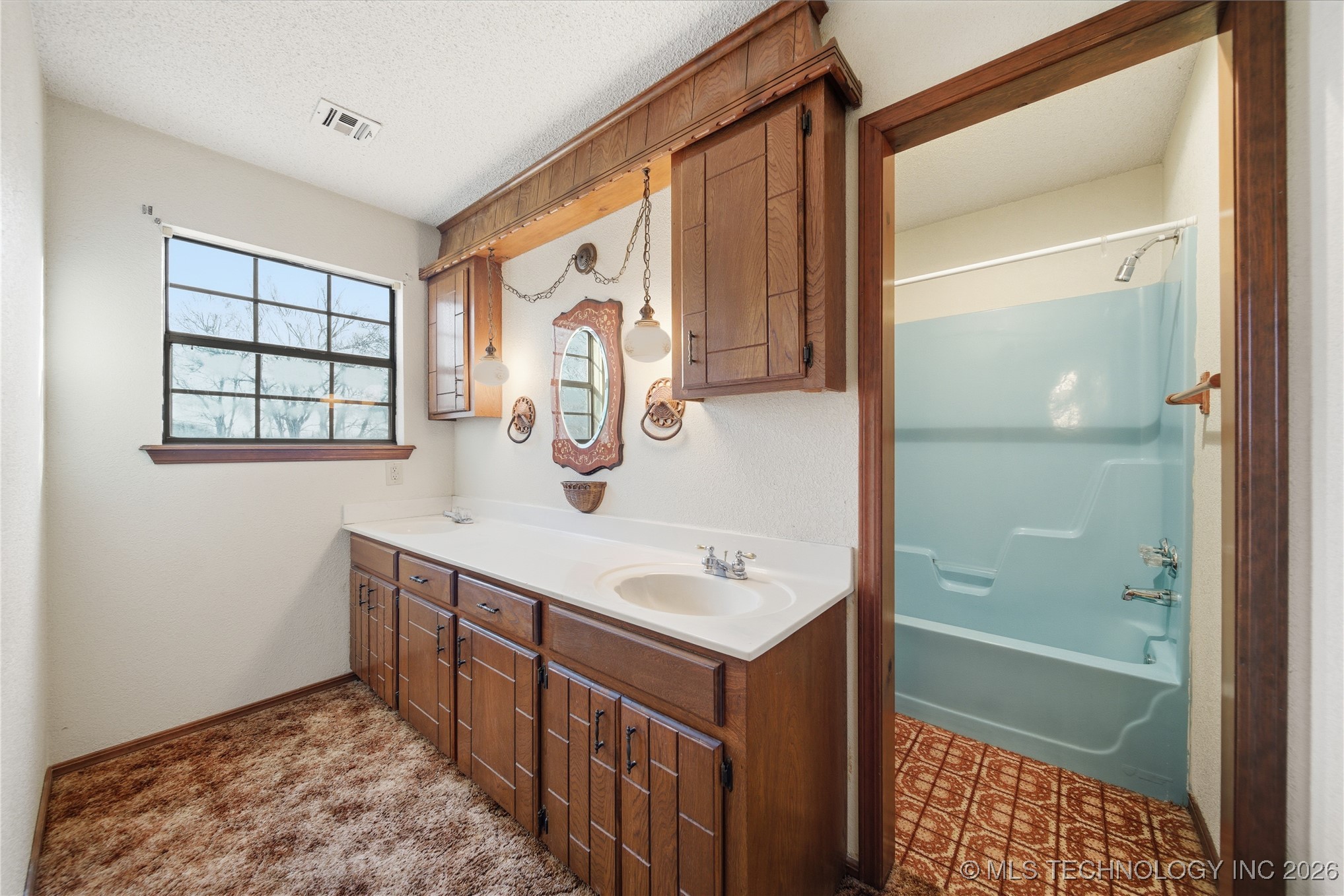 1032 S Cimarron Street Property Photo 23