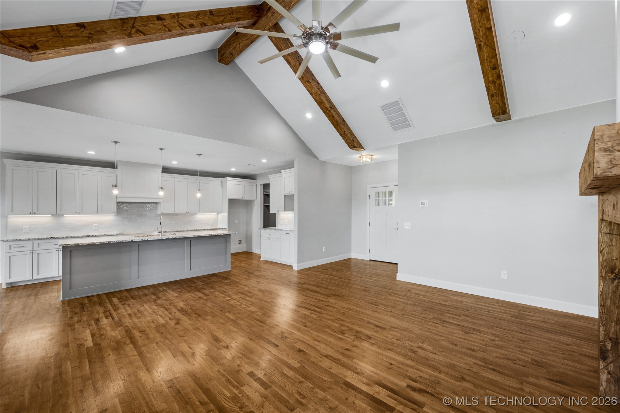 7203 Brookwater Way Property Photo 8