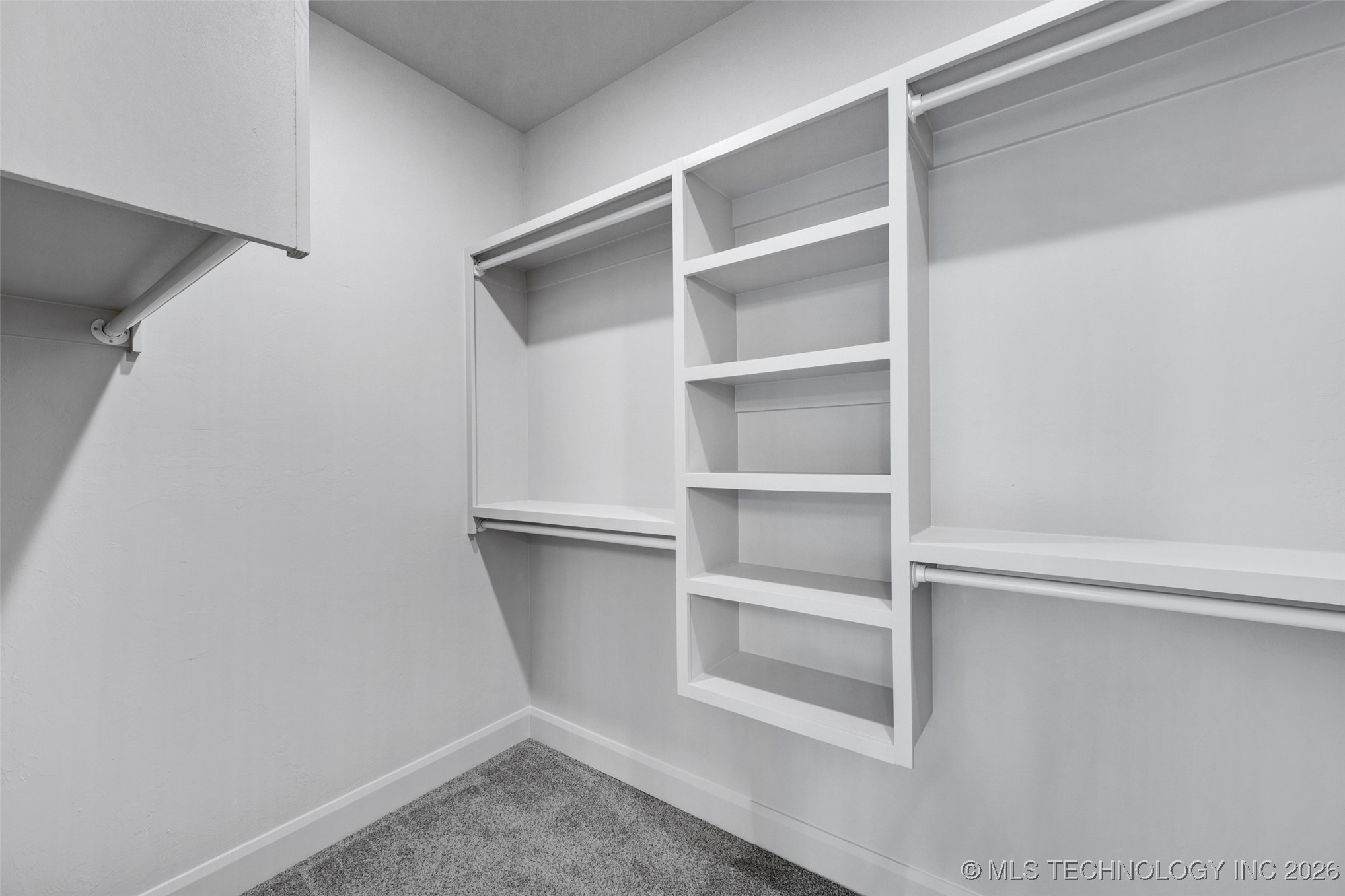 7203 Brookwater Way Property Photo 38