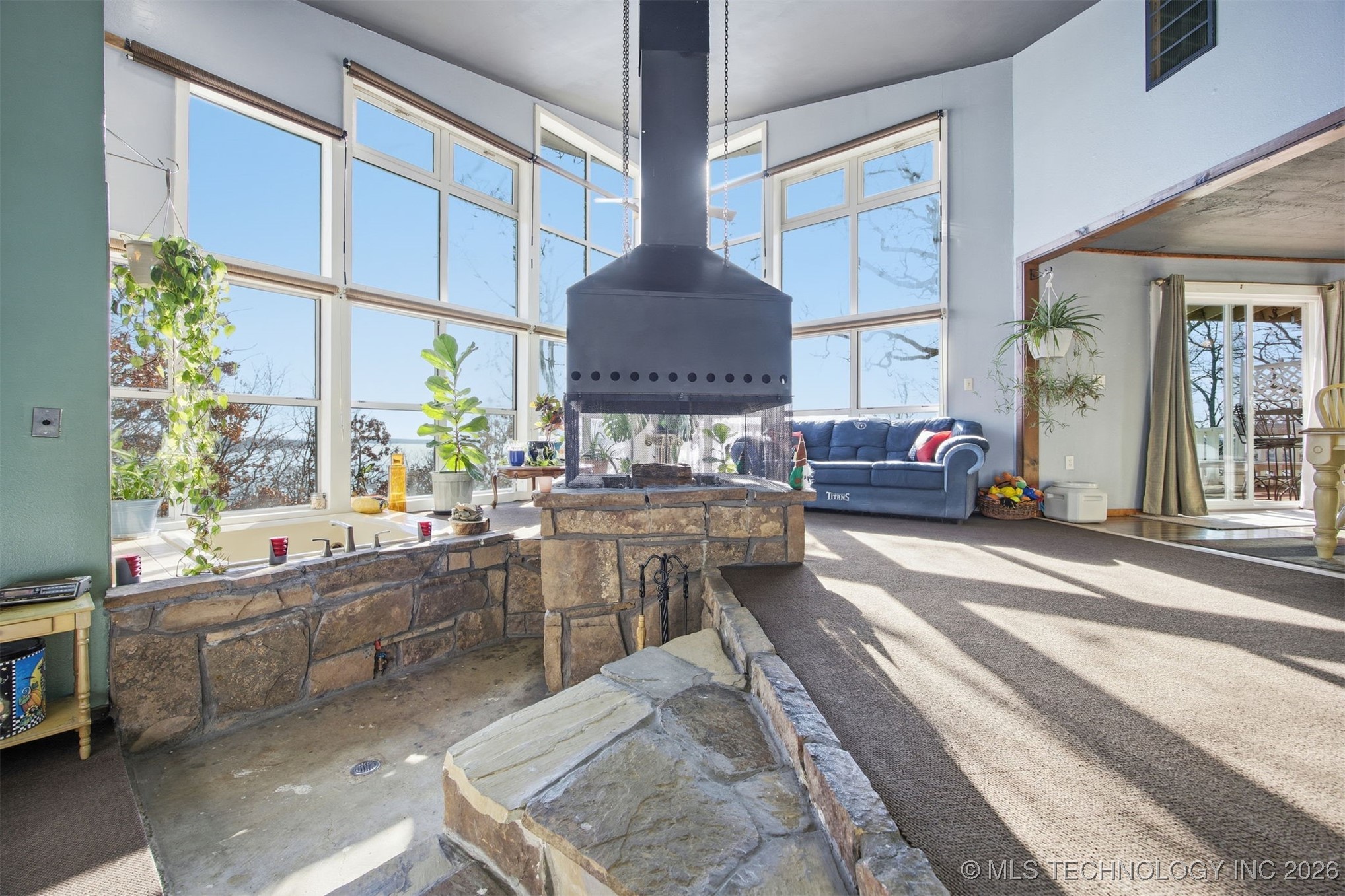 70 Acorn Lane Property Photo 11