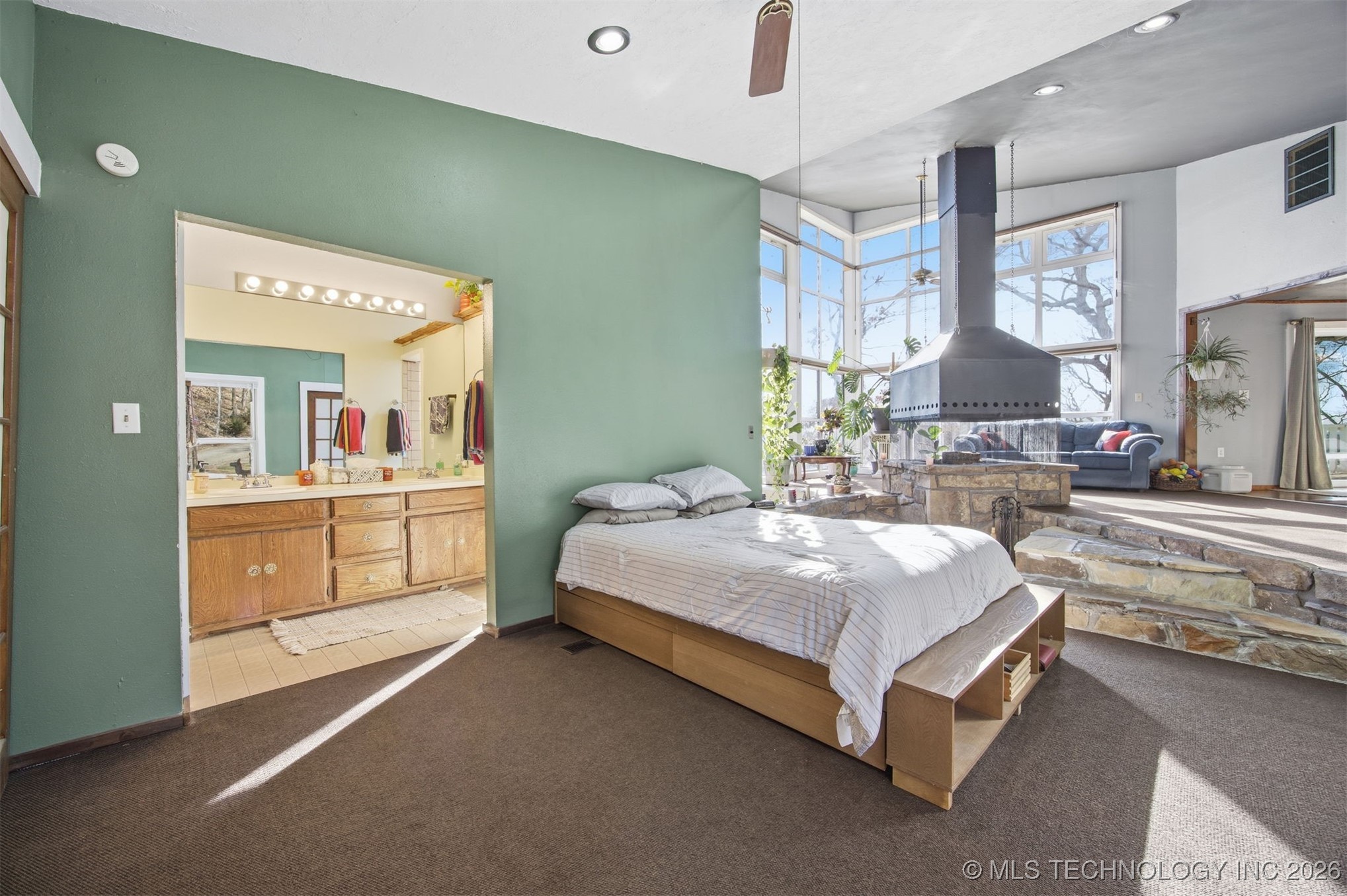 70 Acorn Lane Property Photo 15