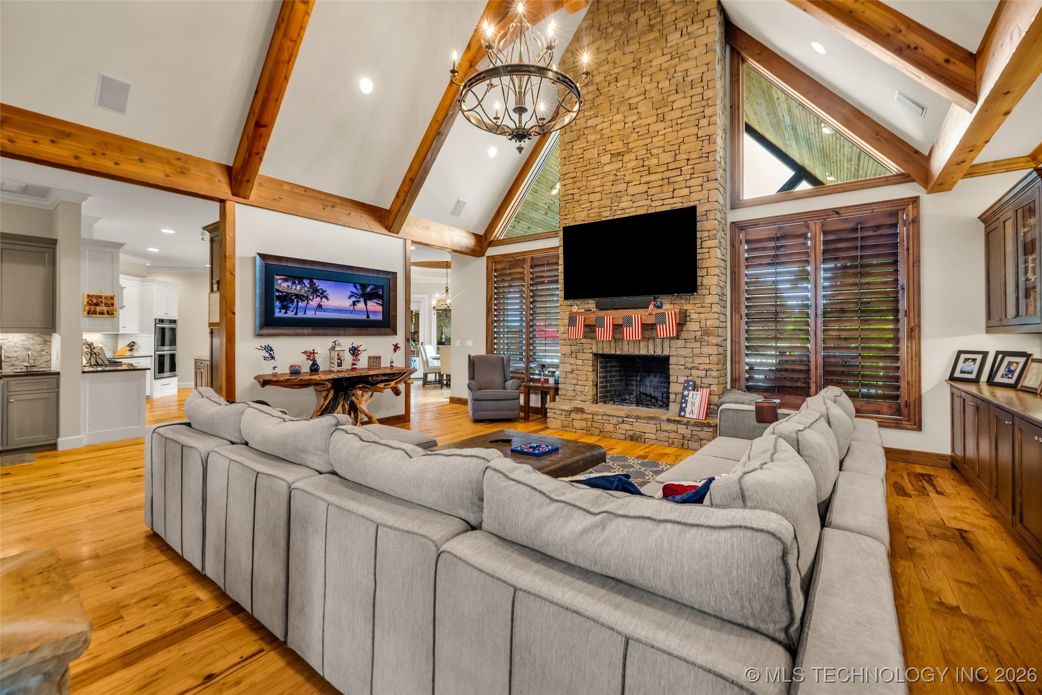 13533 S Lewis Avenue Property Photo 9