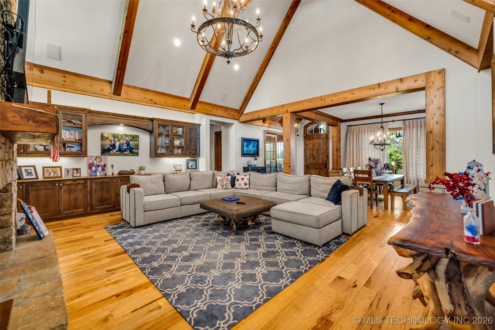 13533 S Lewis Avenue Property Photo 10