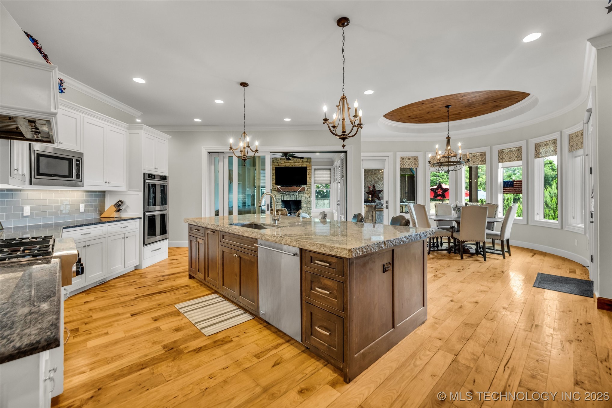 13533 S Lewis Avenue Property Photo 15