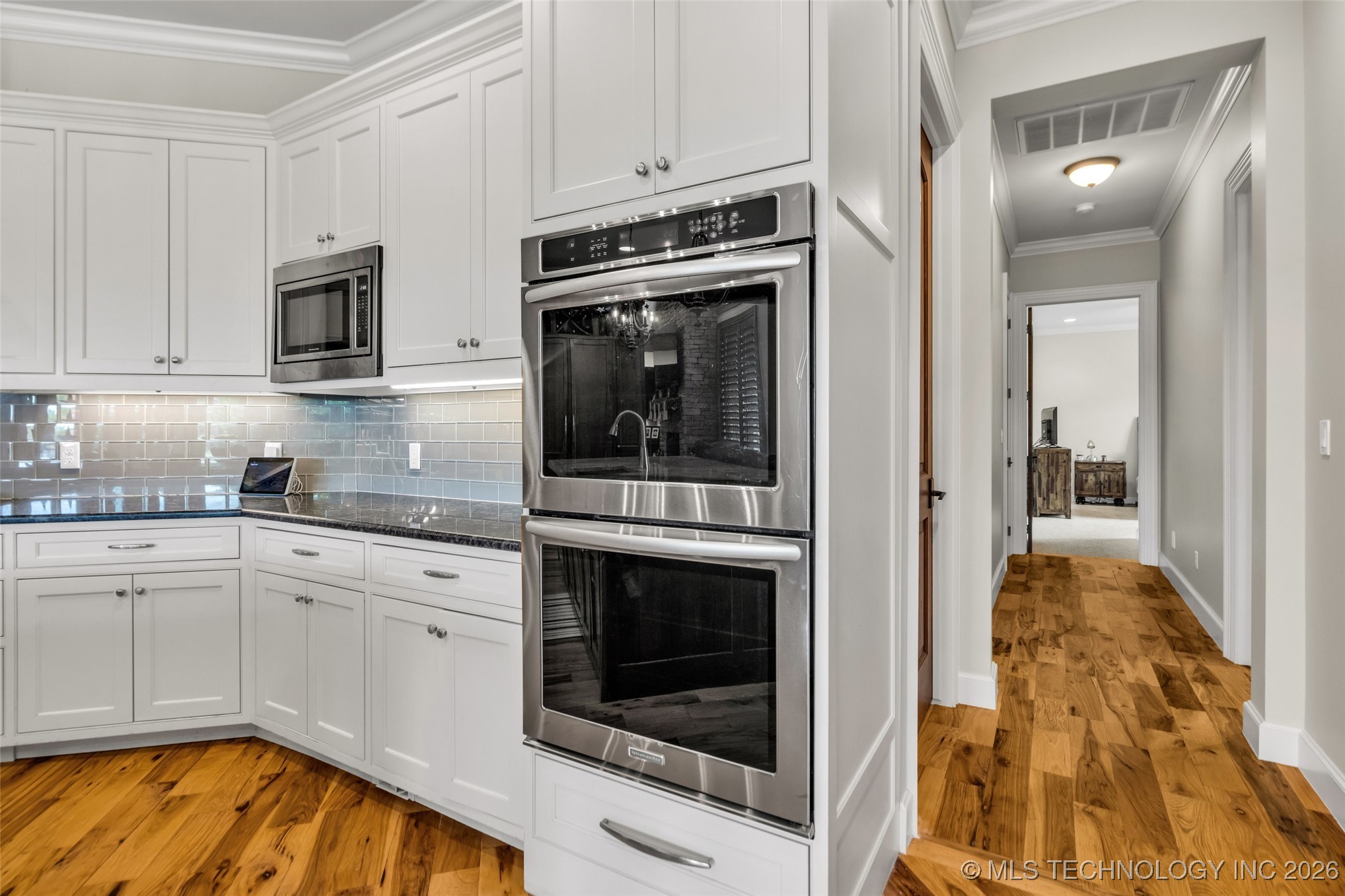 13533 S Lewis Avenue Property Photo 22