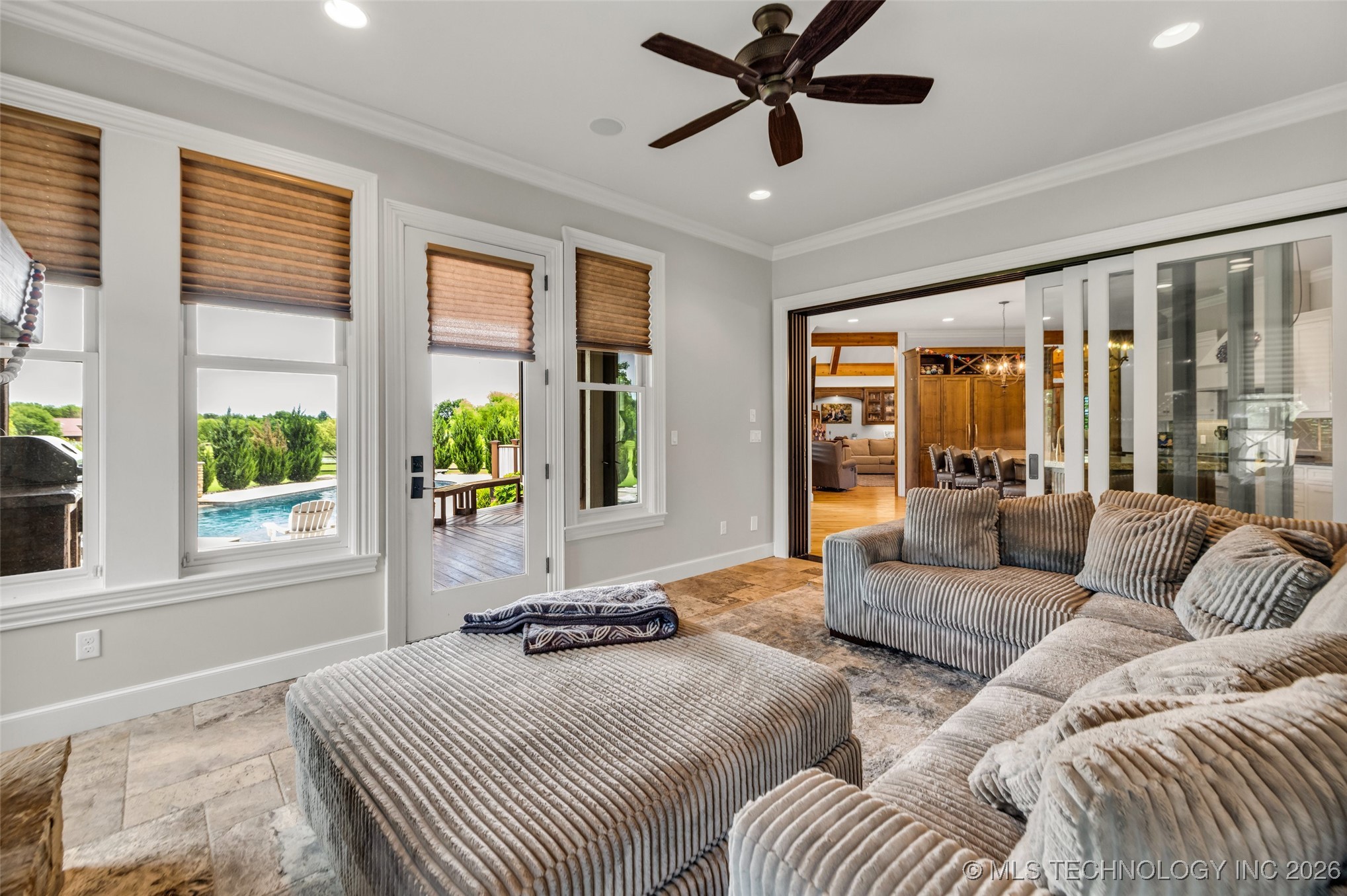 13533 S Lewis Avenue Property Photo 35