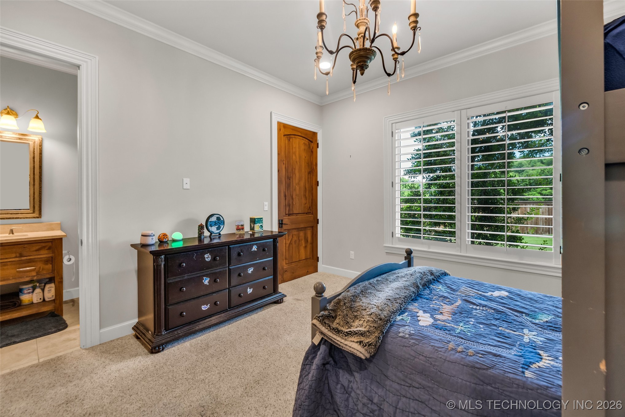 13533 S Lewis Avenue Property Photo 45