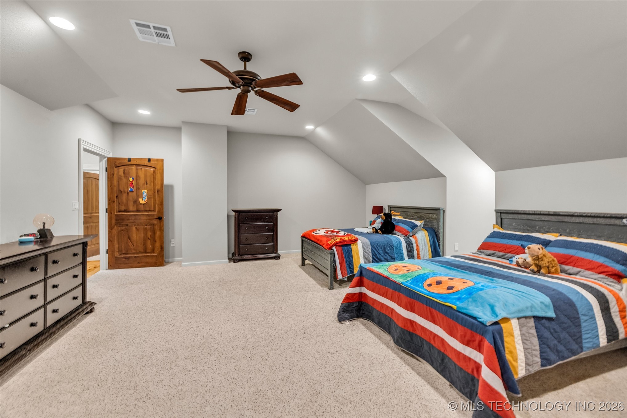 13533 S Lewis Avenue Property Photo 53