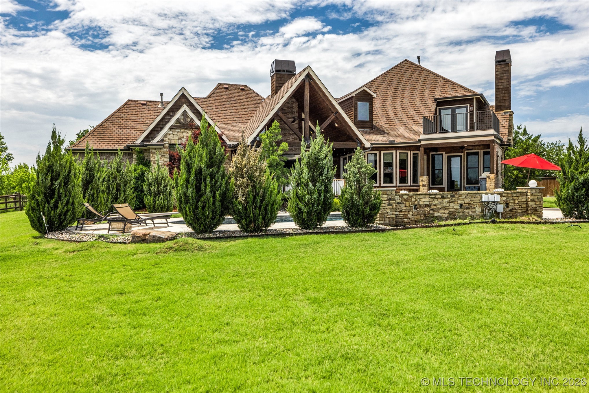 13533 S Lewis Avenue Property Photo 72