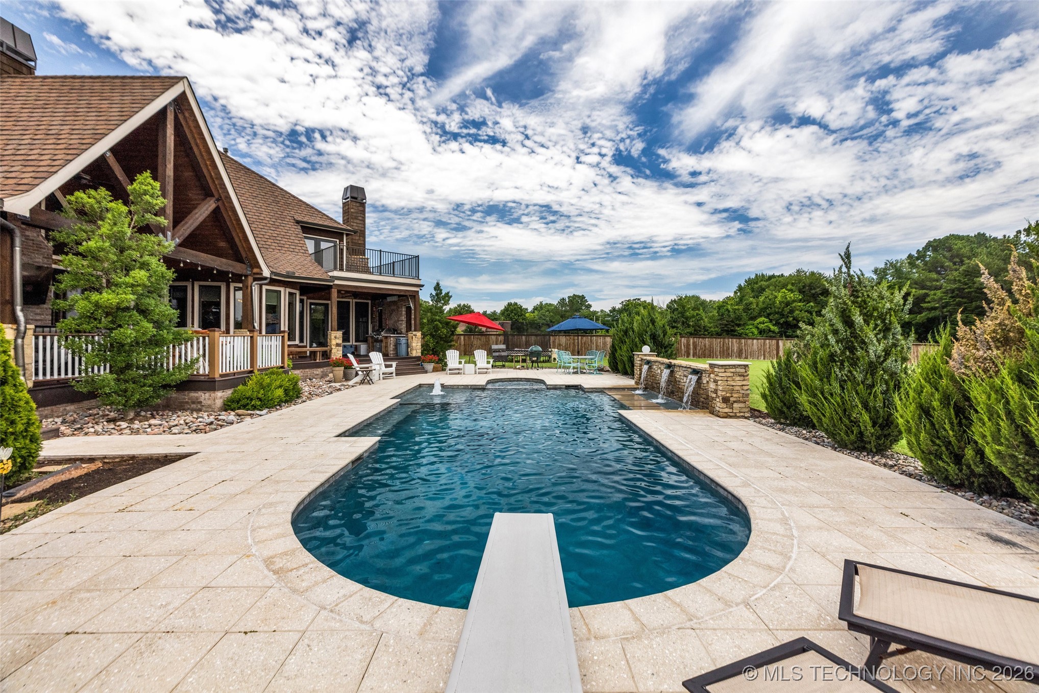 13533 S Lewis Avenue Property Photo 79