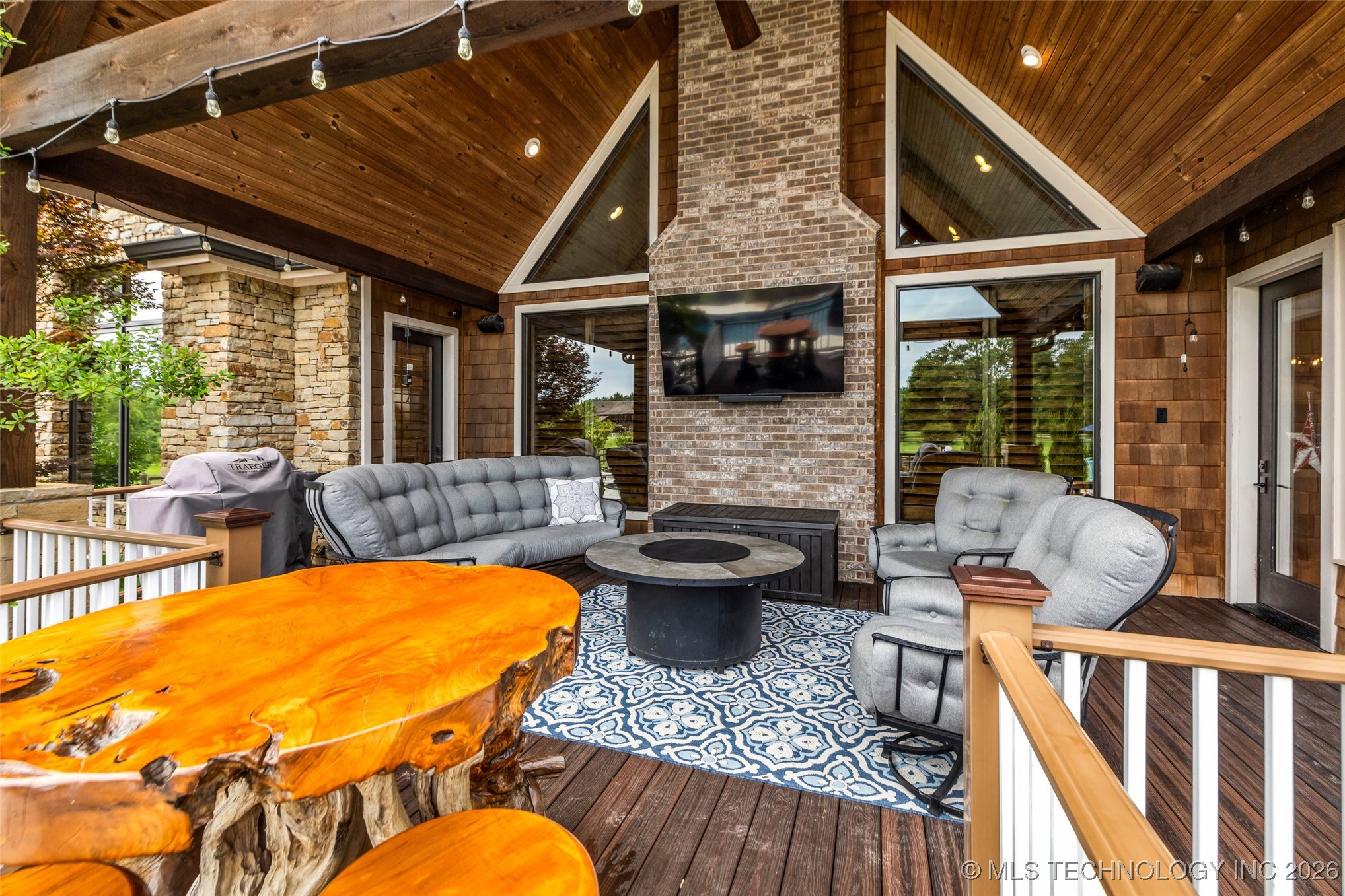 13533 S Lewis Avenue Property Photo 87