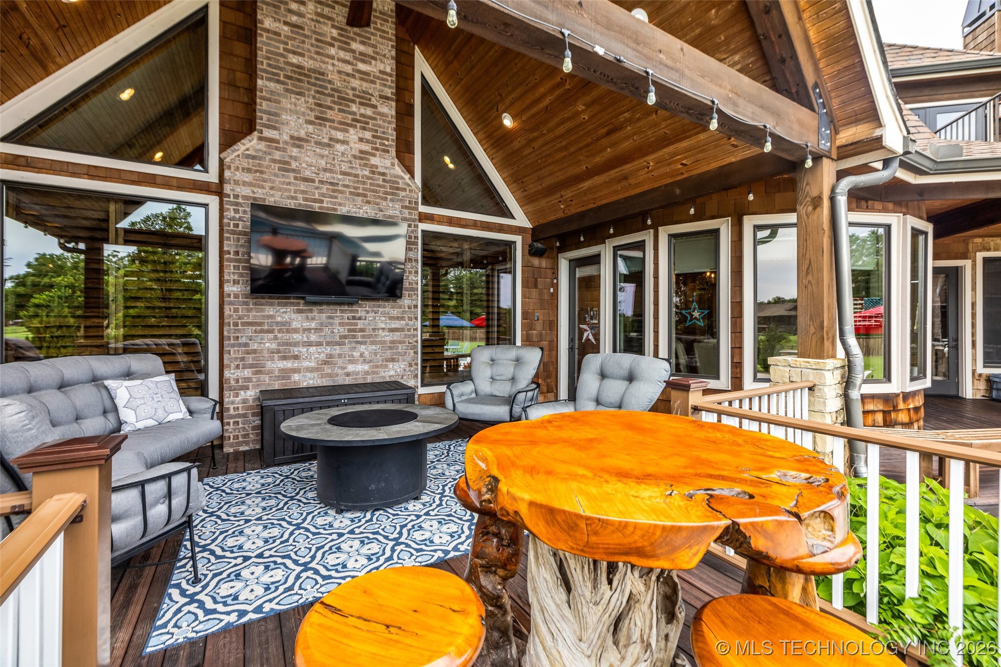 13533 S Lewis Avenue Property Photo 88