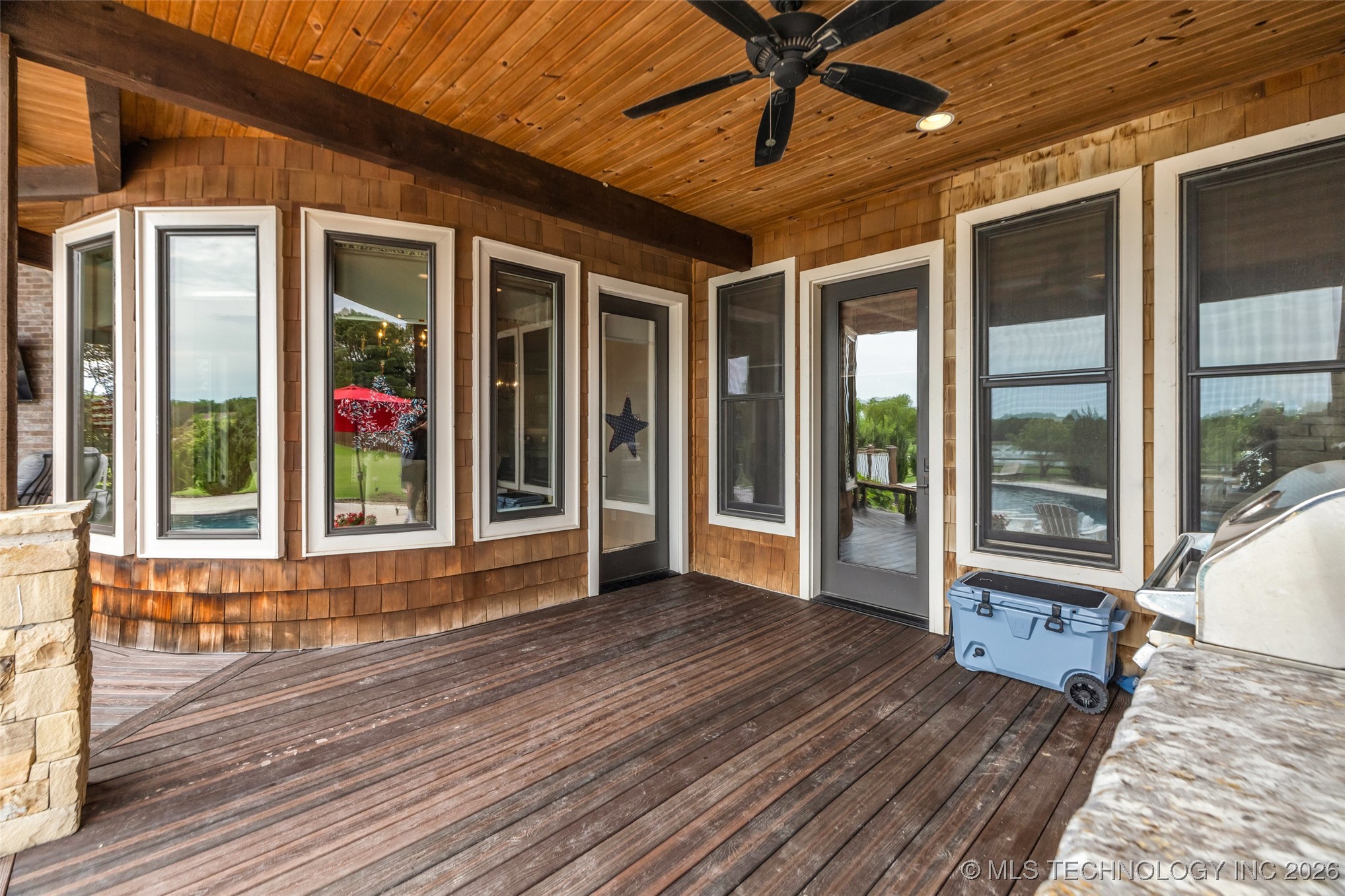 13533 S Lewis Avenue Property Photo 94