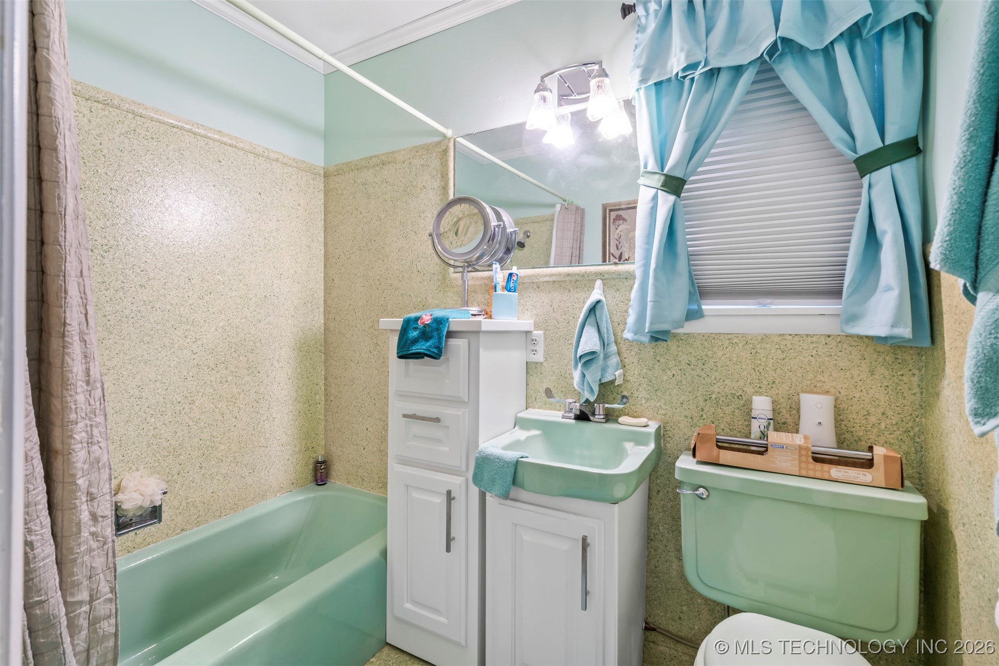 1189 E Tulsa Avenue Property Photo 12