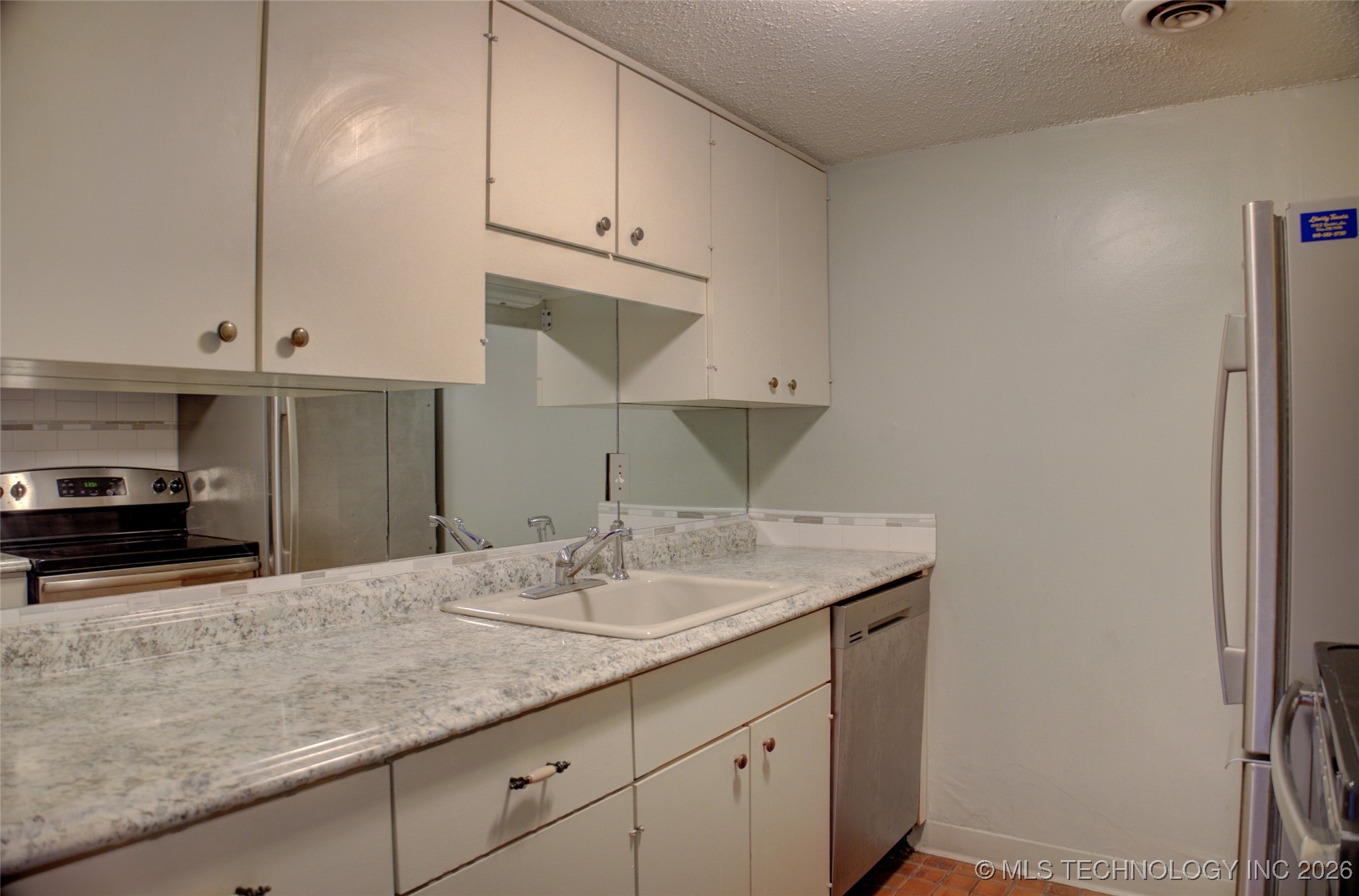 1502 S Boulder Avenue 18a Property Photo 12