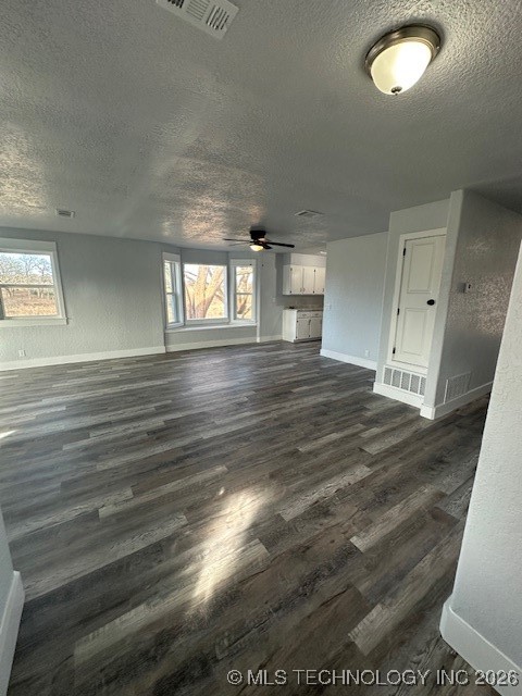 401 W H Avenue Property Photo 6