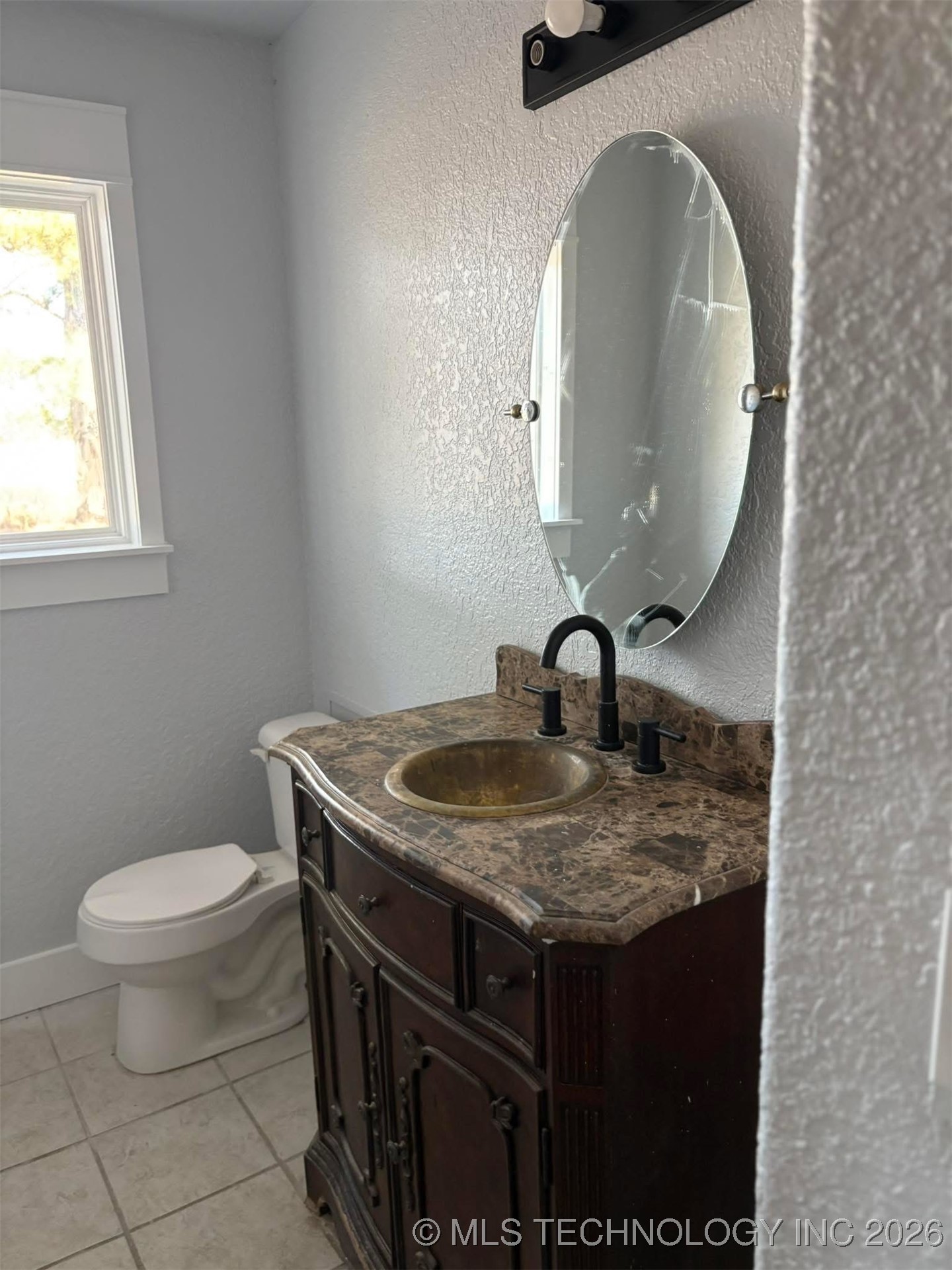 401 W H Avenue Property Photo 20