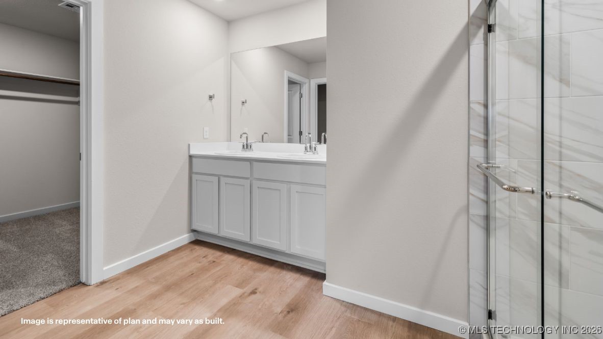 7536 E 156th Place S Property Photo 9