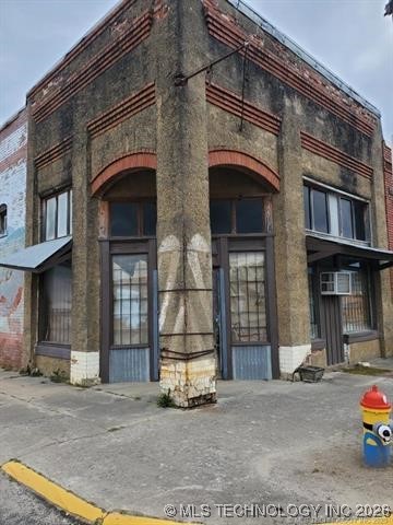 1101 W Main Street Property Photo 1