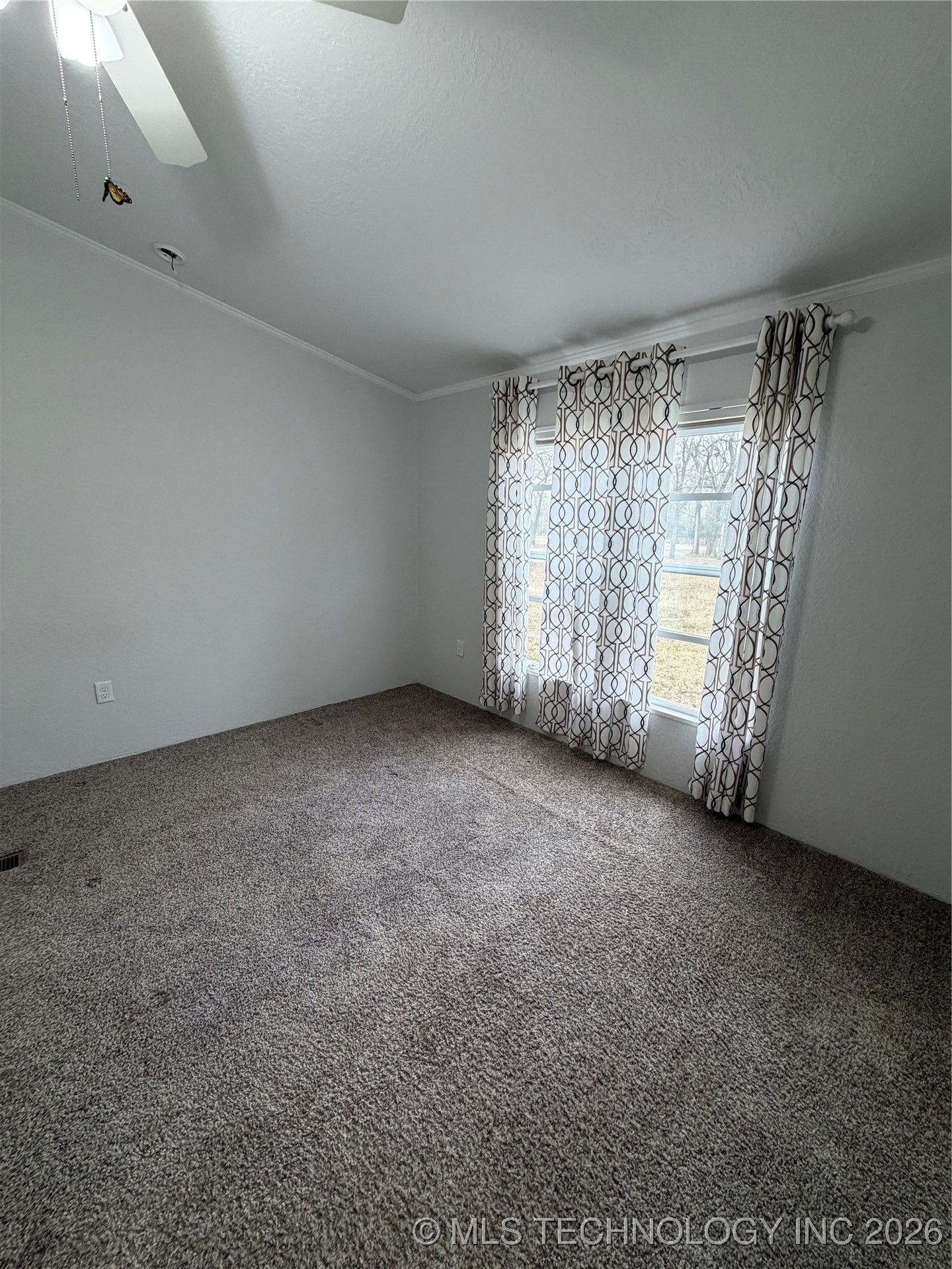 1489 Forest Lane Property Photo 12