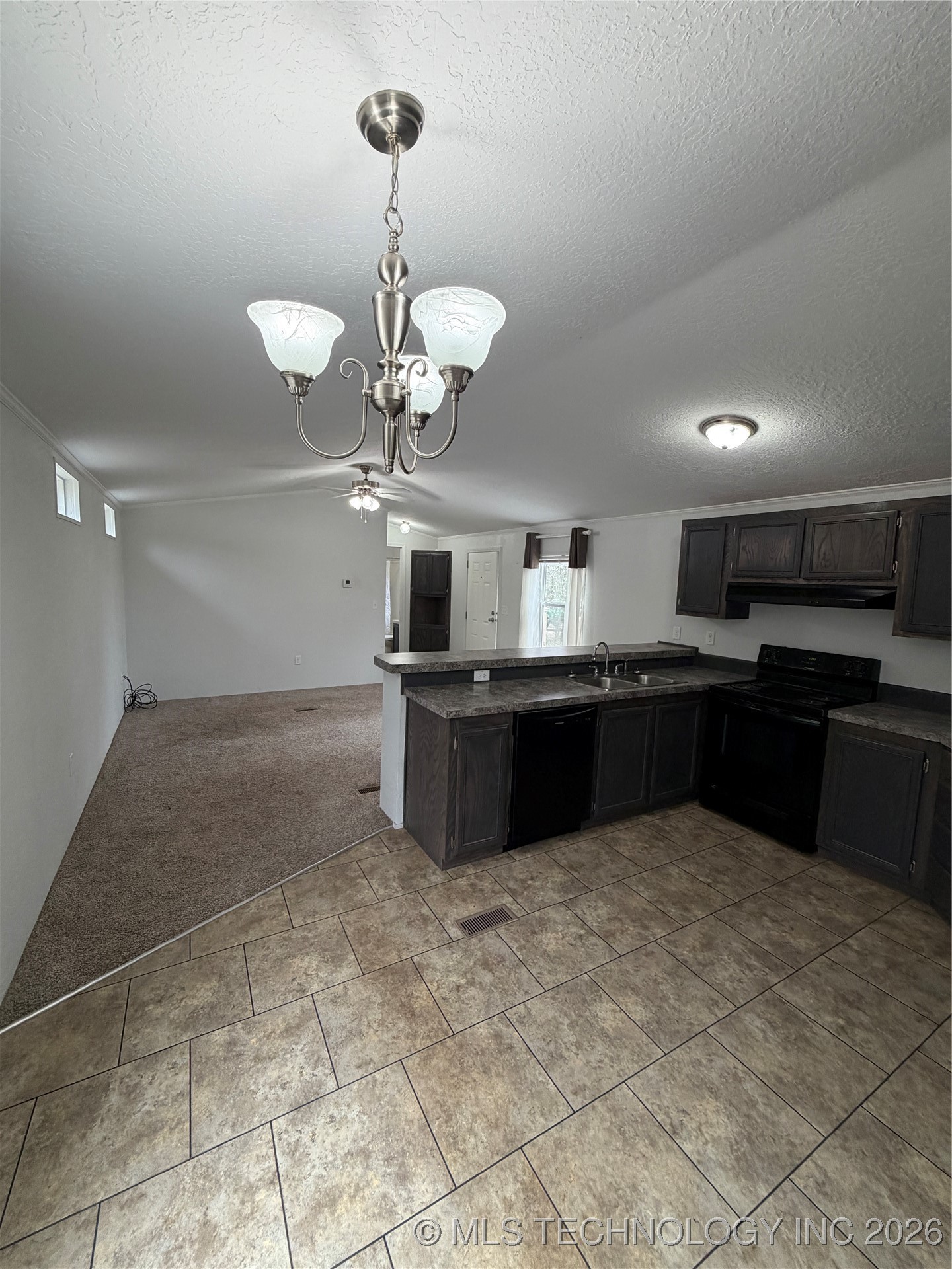 1489 Forest Lane Property Photo 13