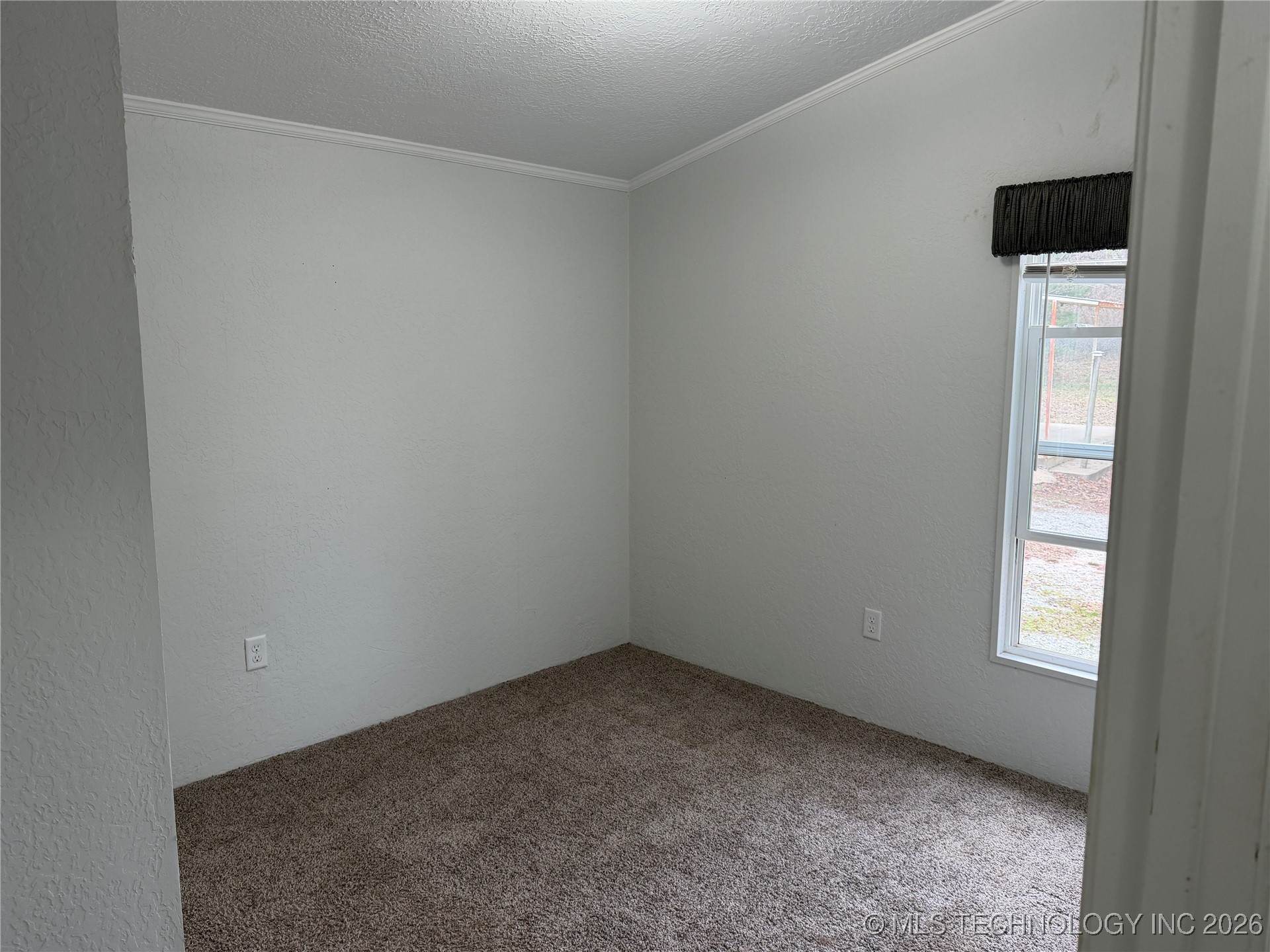 1489 Forest Lane Property Photo 16