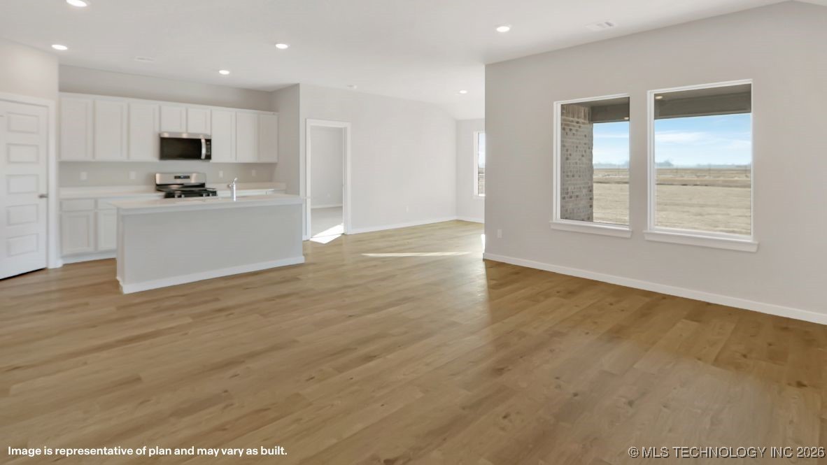 9915 E 135th Street S Property Photo 7