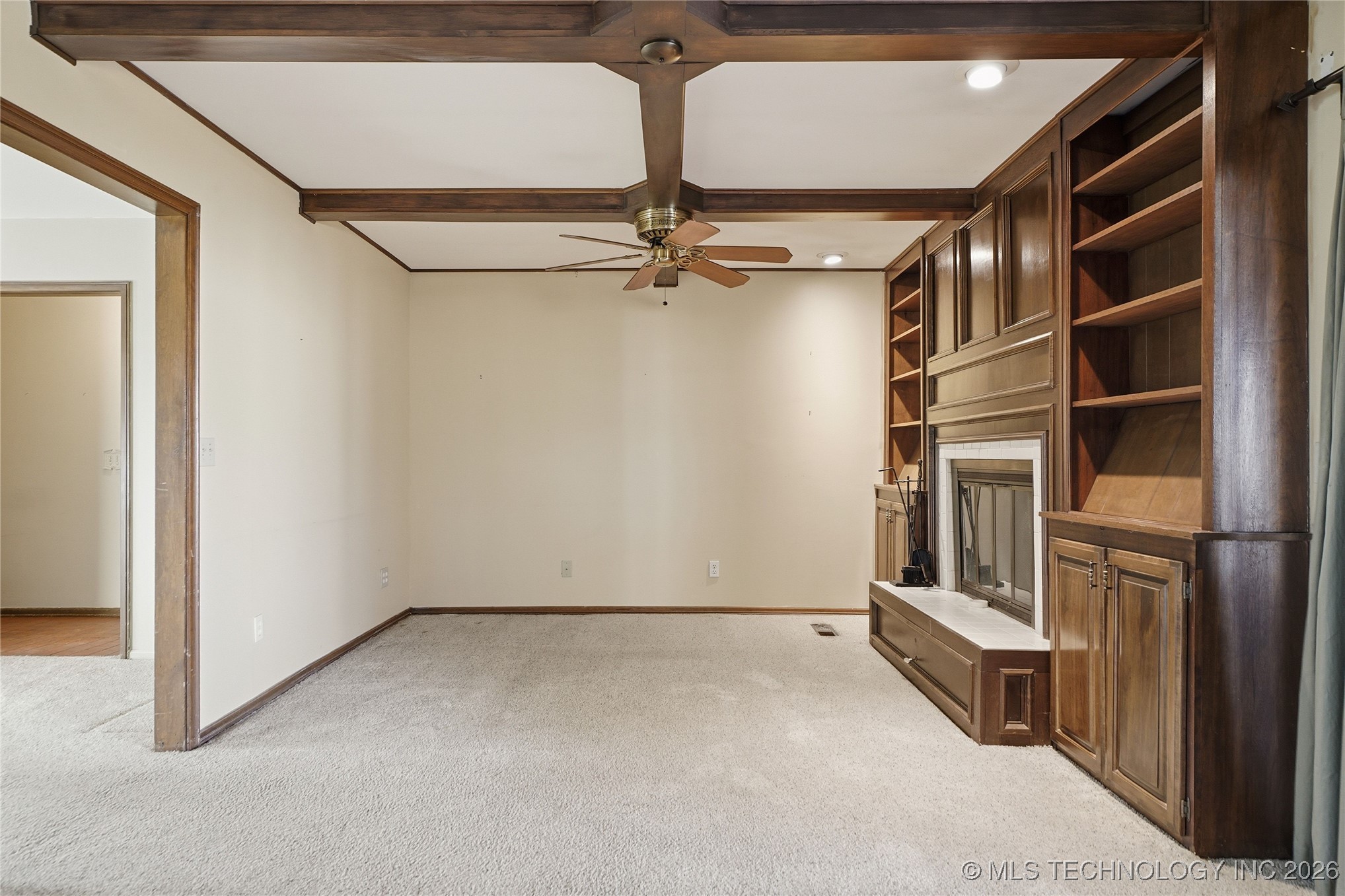 5680 S Boston Avenue Property Photo 9