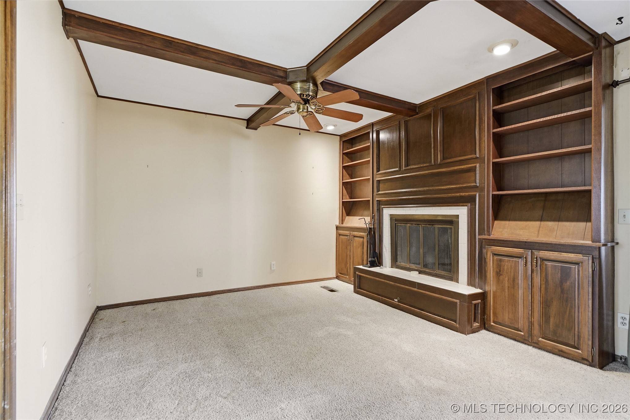 5680 S Boston Avenue Property Photo 10