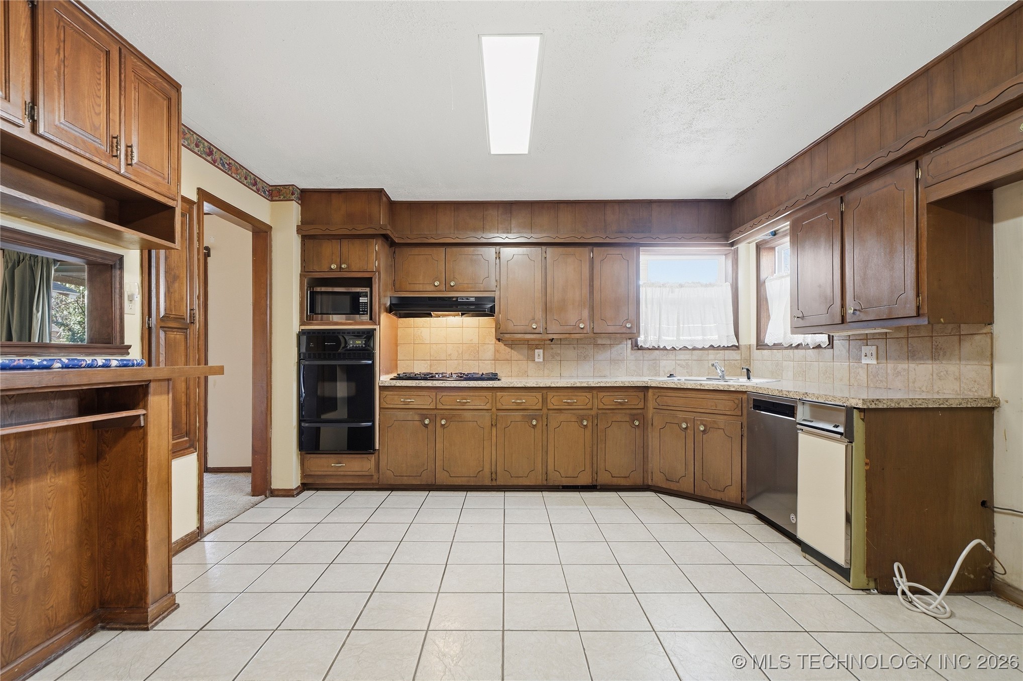 5680 S Boston Avenue Property Photo 13