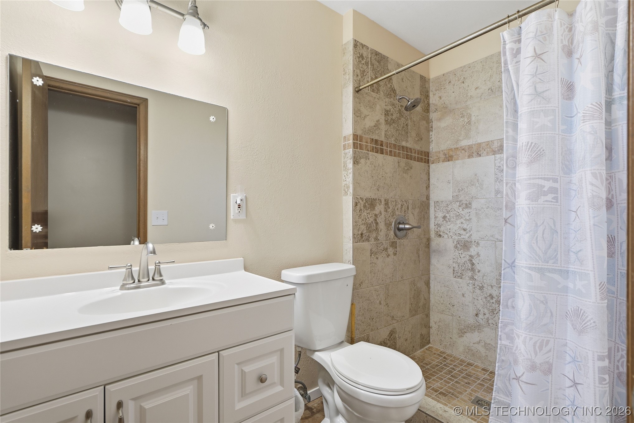 5680 S Boston Avenue Property Photo 24