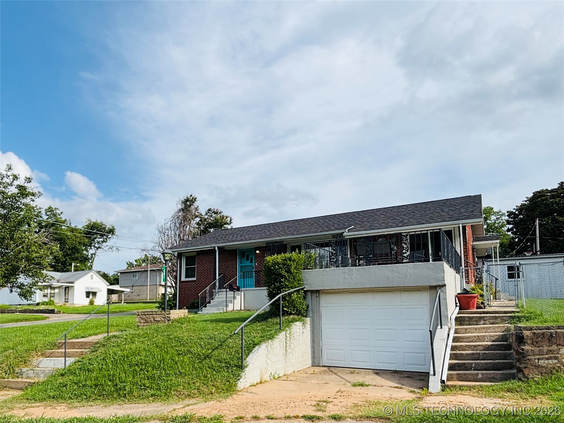 401 High Street Property Photo 2