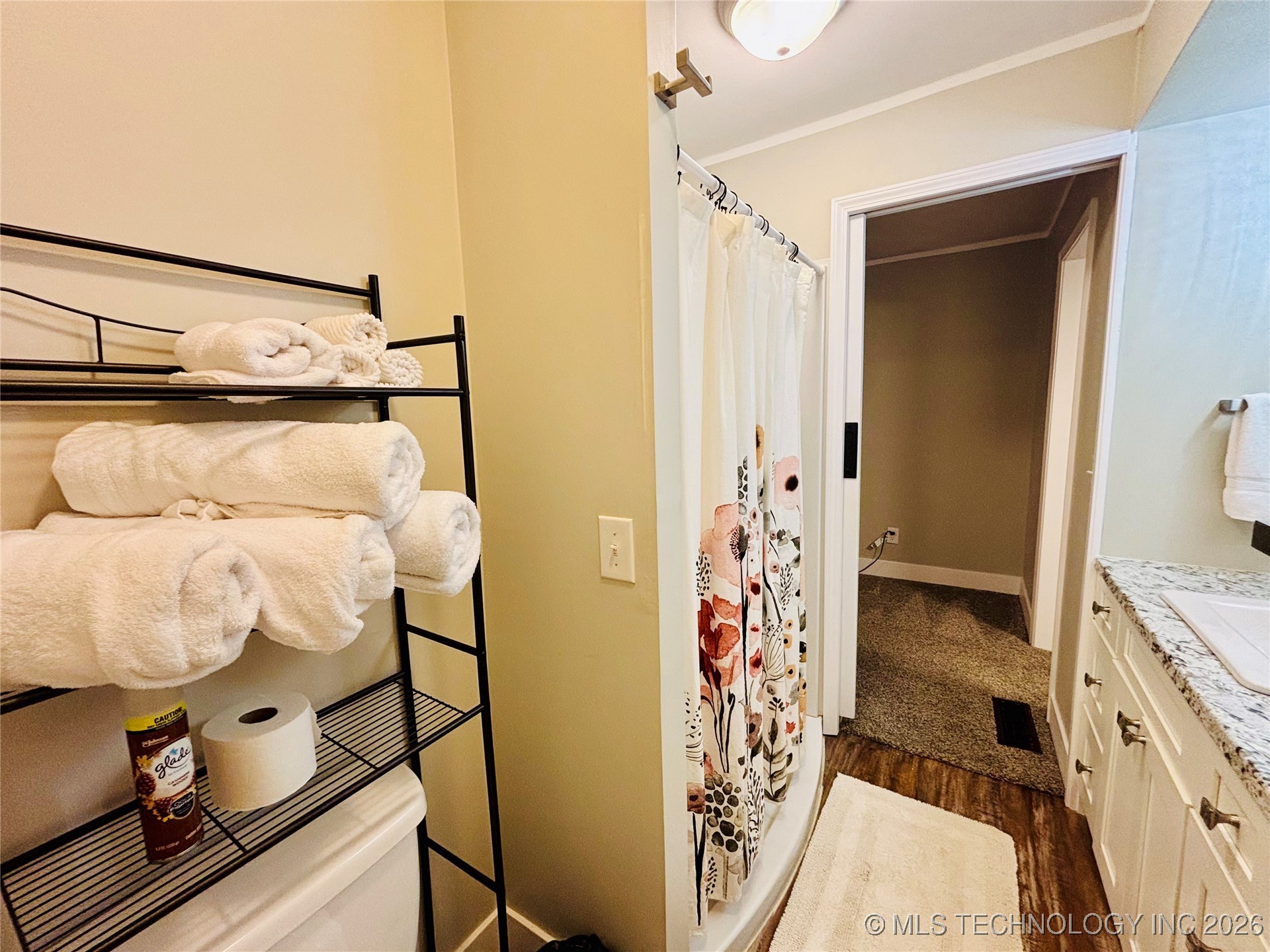 401 High Street Property Photo 19