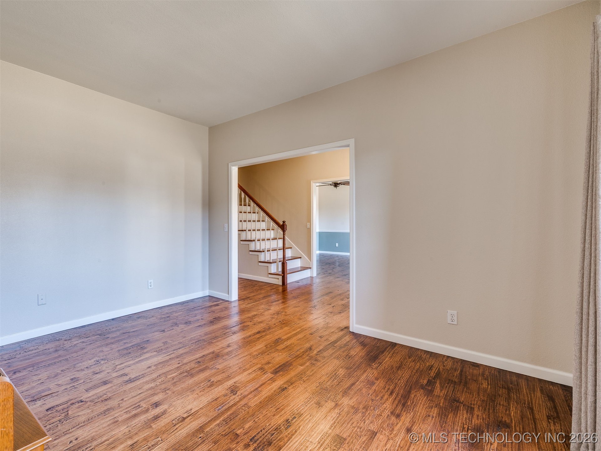 1004 S Yellowood Avenue Property Photo 10