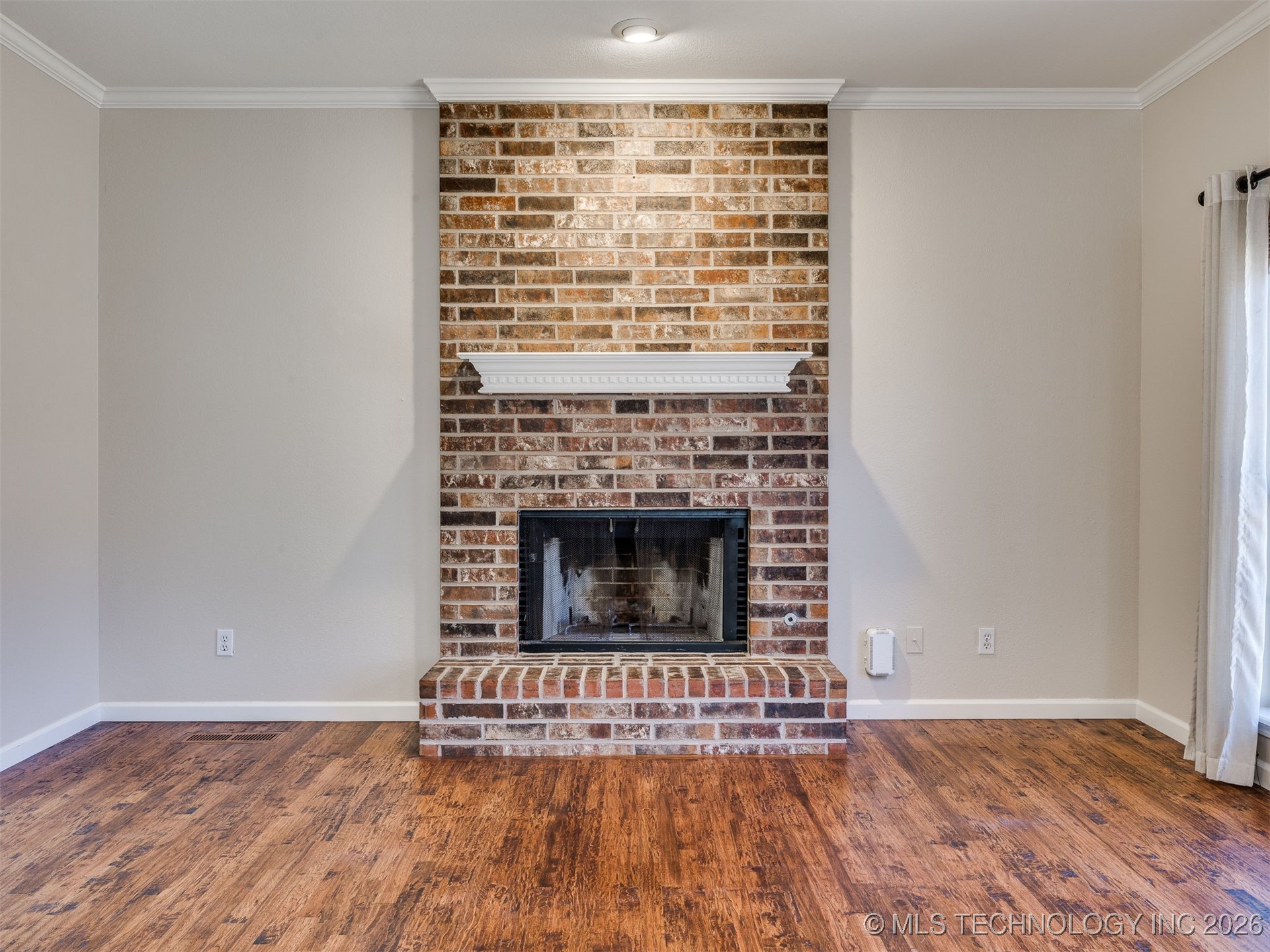 1004 S Yellowood Avenue Property Photo 28