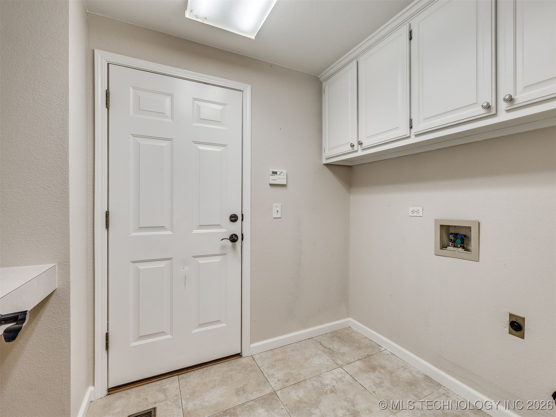 1004 S Yellowood Avenue Property Photo 30