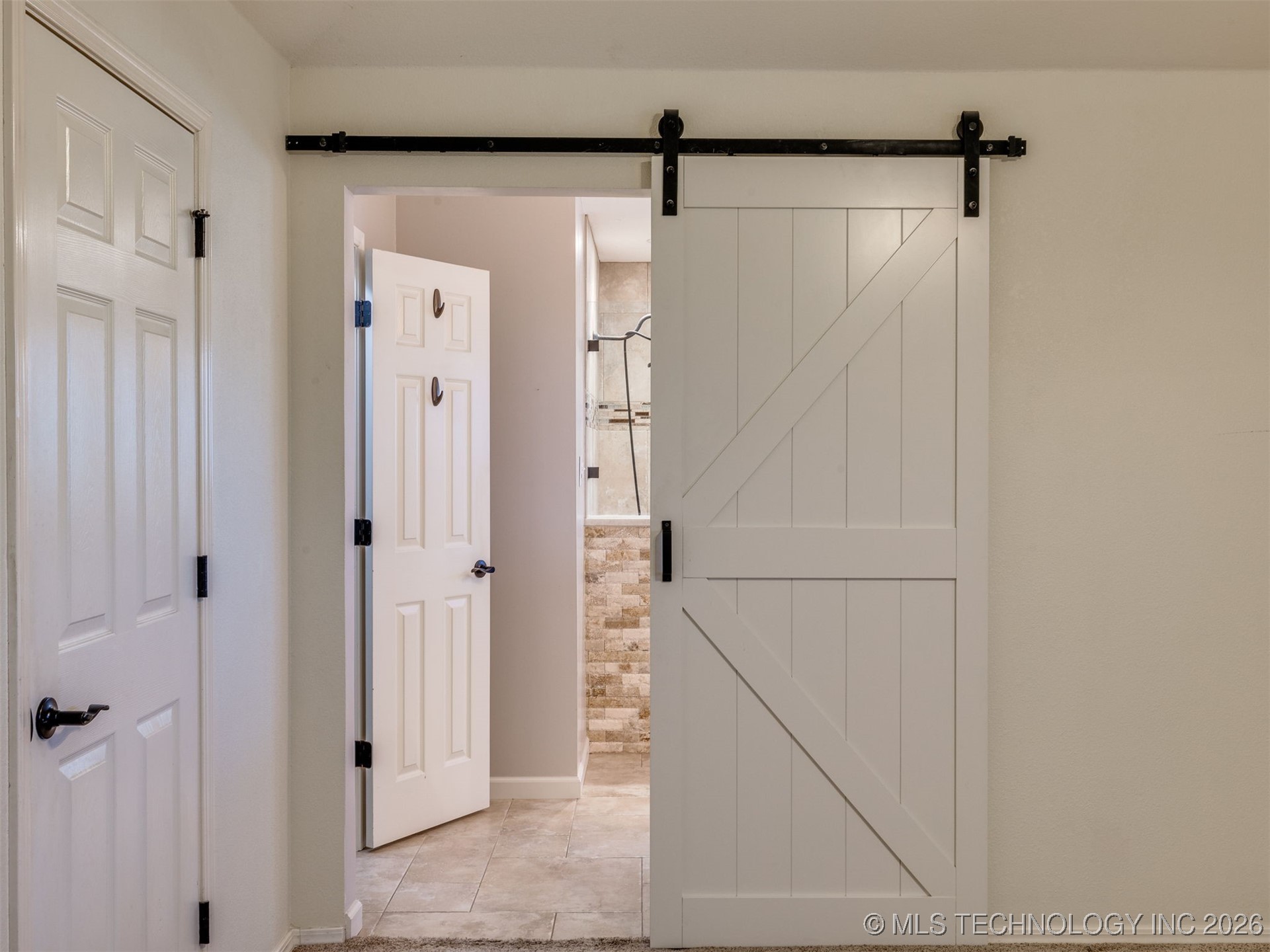 1004 S Yellowood Avenue Property Photo 36