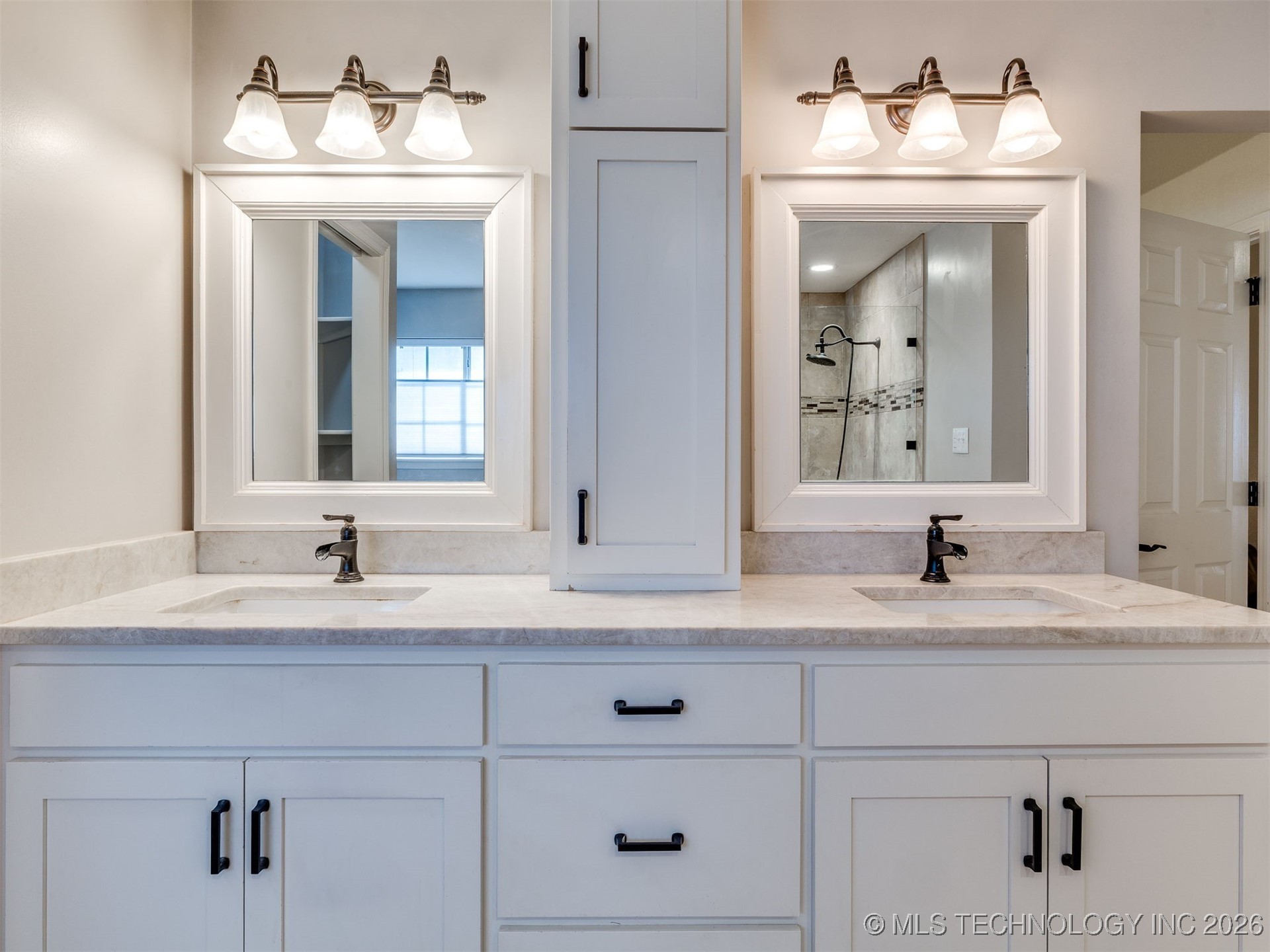 1004 S Yellowood Avenue Property Photo 39