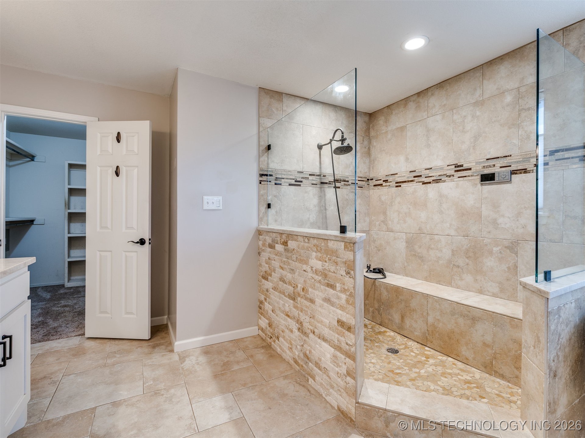 1004 S Yellowood Avenue Property Photo 43