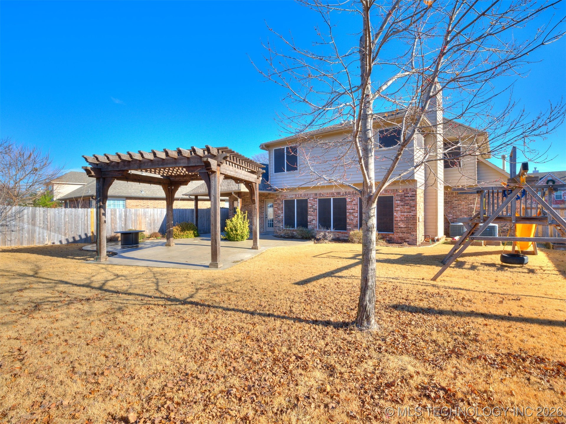 1004 S Yellowood Avenue Property Photo 52