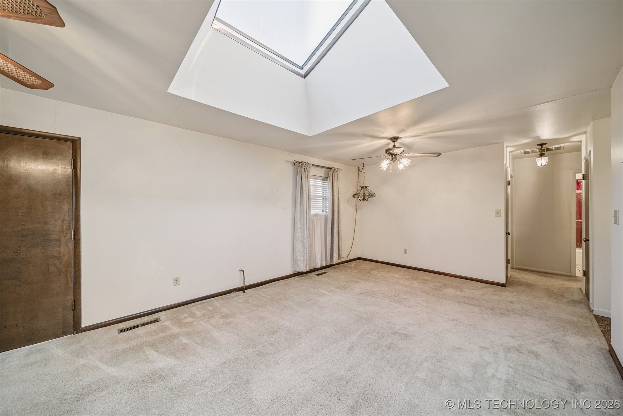 3331 S 125th East Avenue Property Photo 7