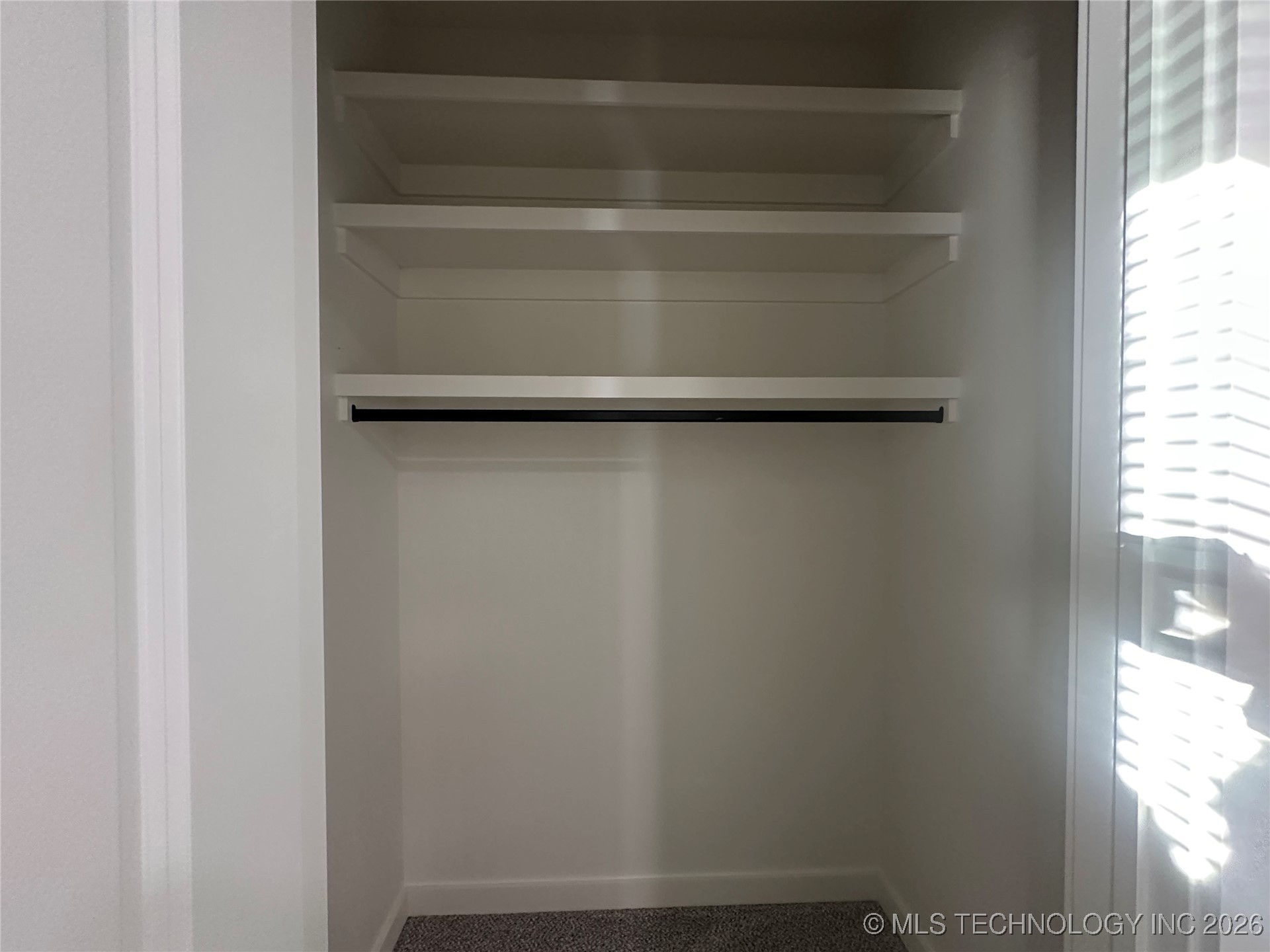 511 S Creek Avenue Property Photo 14