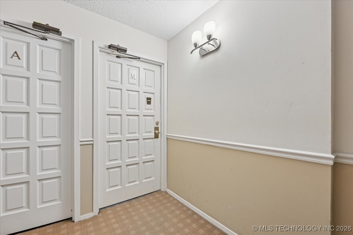 1502 S Boulder Avenue 17m Property Photo 3