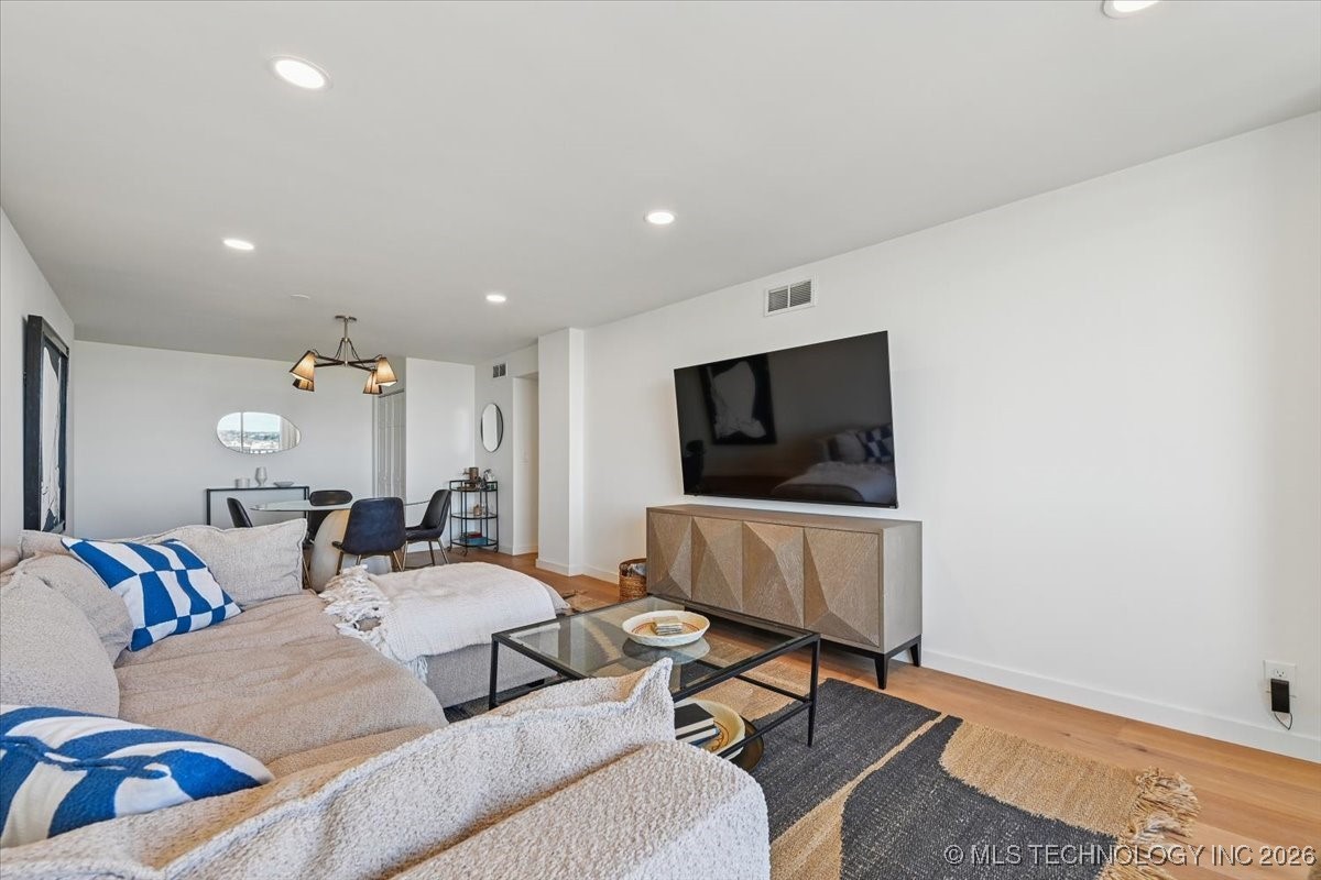 1502 S Boulder Avenue 17m Property Photo 11