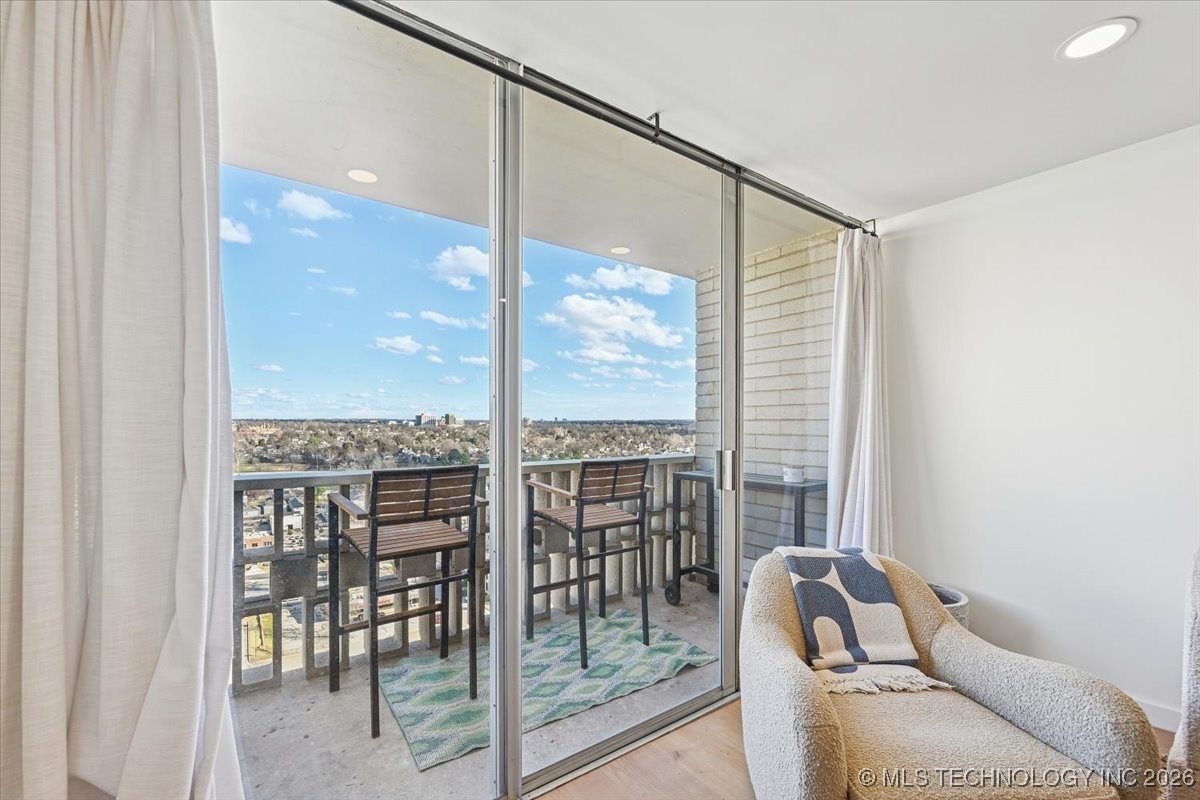 1502 S Boulder Avenue 17m Property Photo 12