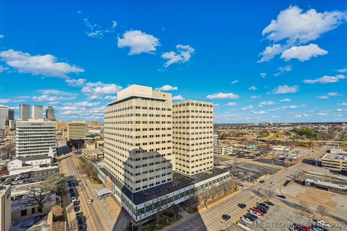 1502 S Boulder Avenue 17m Property Photo 15